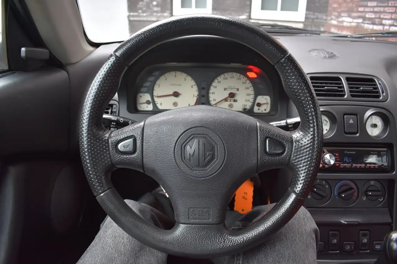 MG MGF 1.8i Hardtop Uniek!!/Incl Hardtop Wij zijn op afsp, foto 2