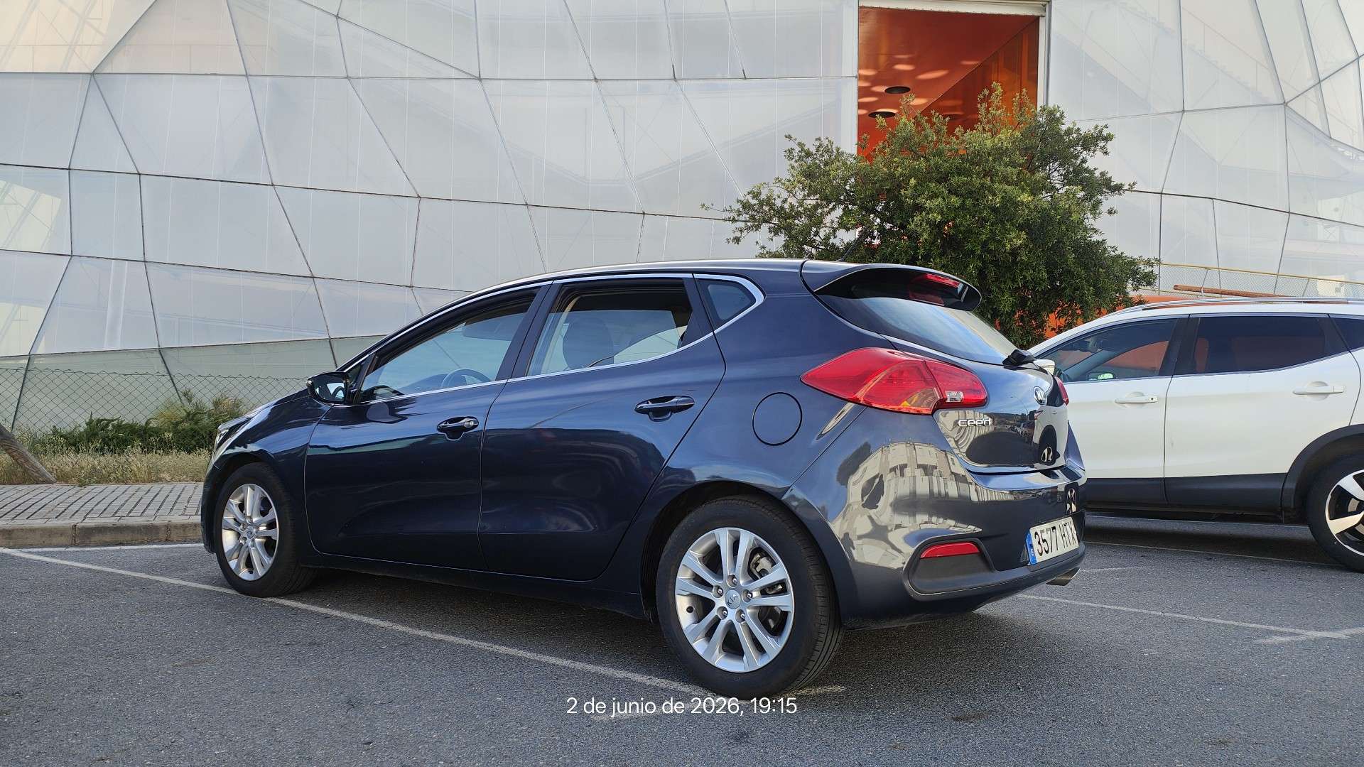 Kia Ceed / cee'd Cee´d 1.6CRDi Eco-Dynamics Emotion - foto 1