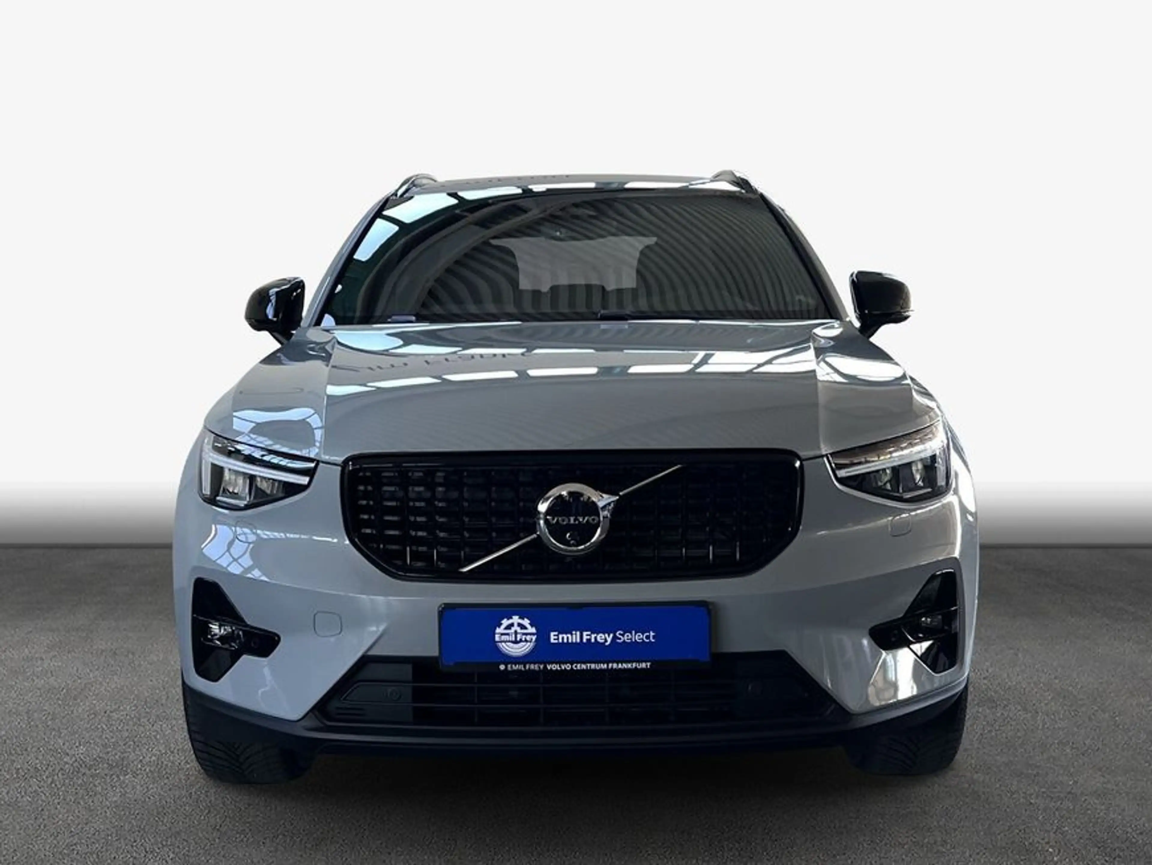 Volvo XC40 XC40 B4 B DKG Plus Dark — photo 3