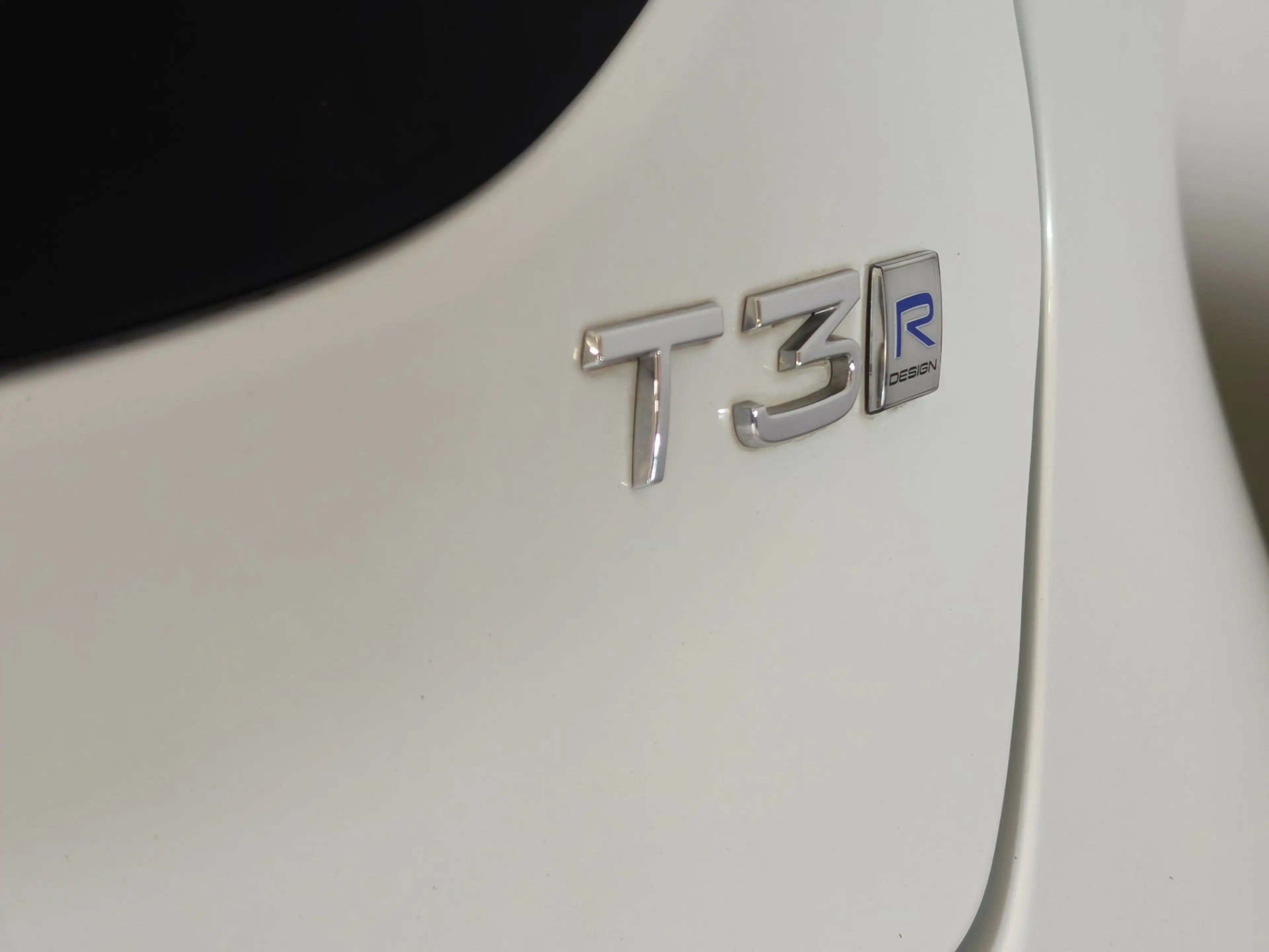 Volvo V40 1.5 T3 Polar+ Sport-Harman Kardon — photo 2