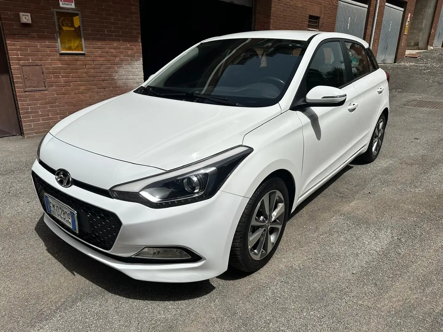 Hyundai i20 *euro6*5porte*led* Bianco - 1