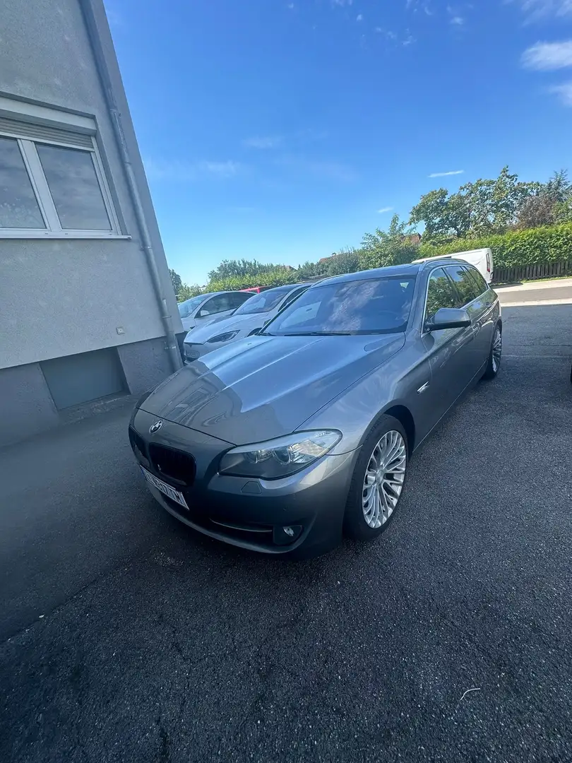 BMW 525 525d xDrive Touring Österreich-Paket Aut. Silber - 1