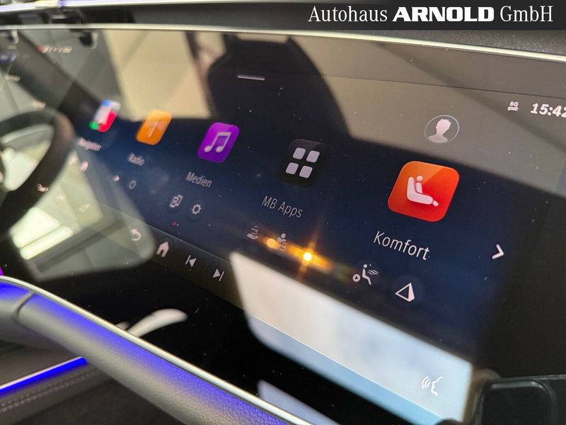 Mercedes-Benz E 450 E 450 d 4M AMG-Line SUPERSCREEN HuD 360° PanoD. — photo 12