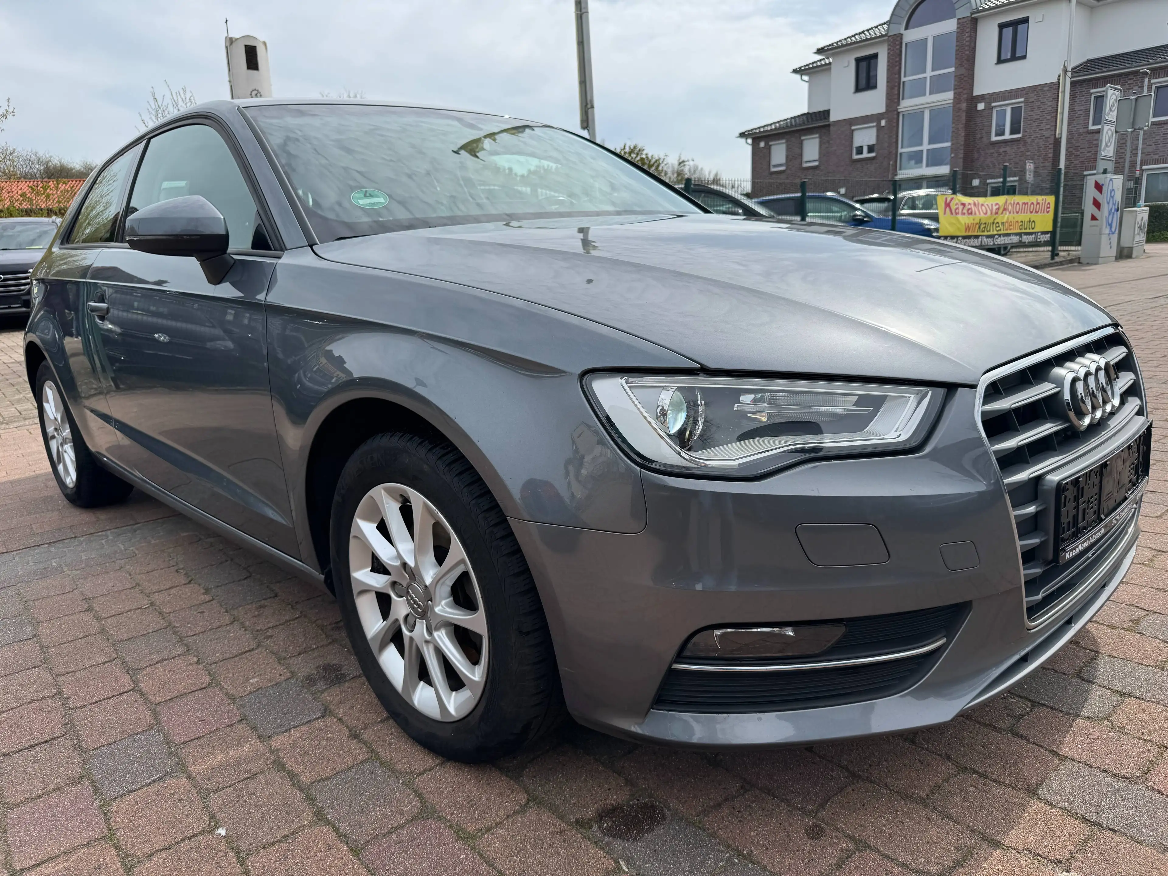 Audi A3 attraction-NAV+PDC+Shzg.. — photo 2
