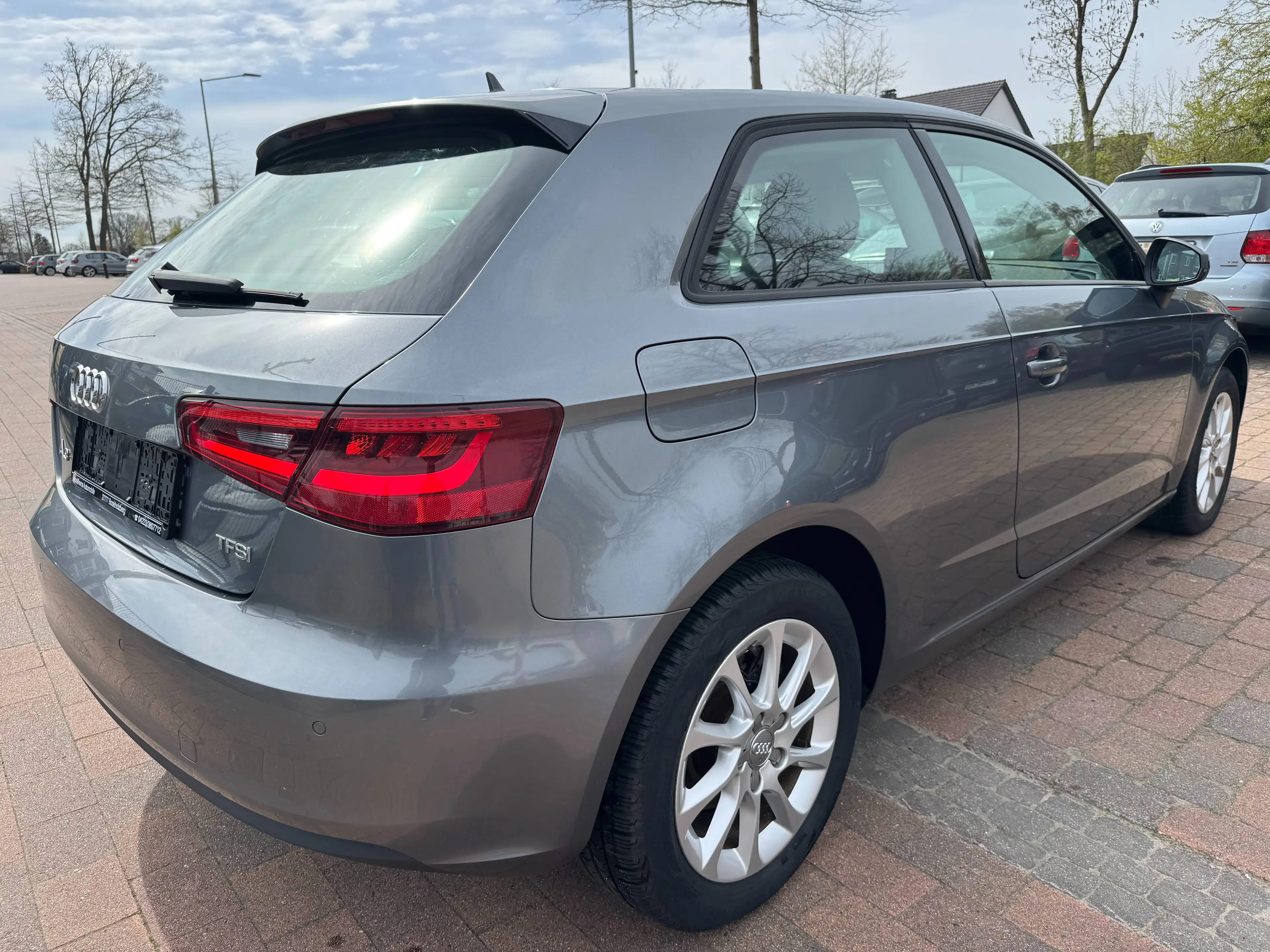 Audi A3 attraction-NAV+PDC+Shzg.. — photo 4