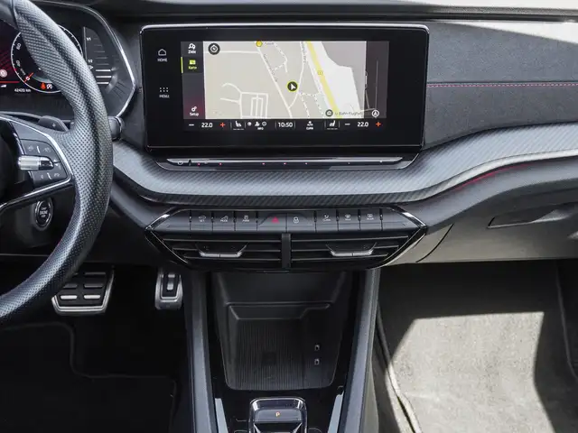 Skoda Octavia view 12