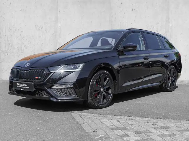 Skoda Octavia view 2