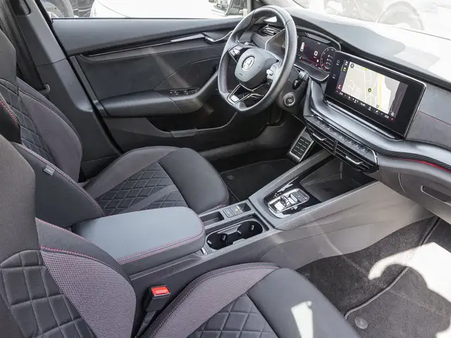 Skoda Octavia view 8
