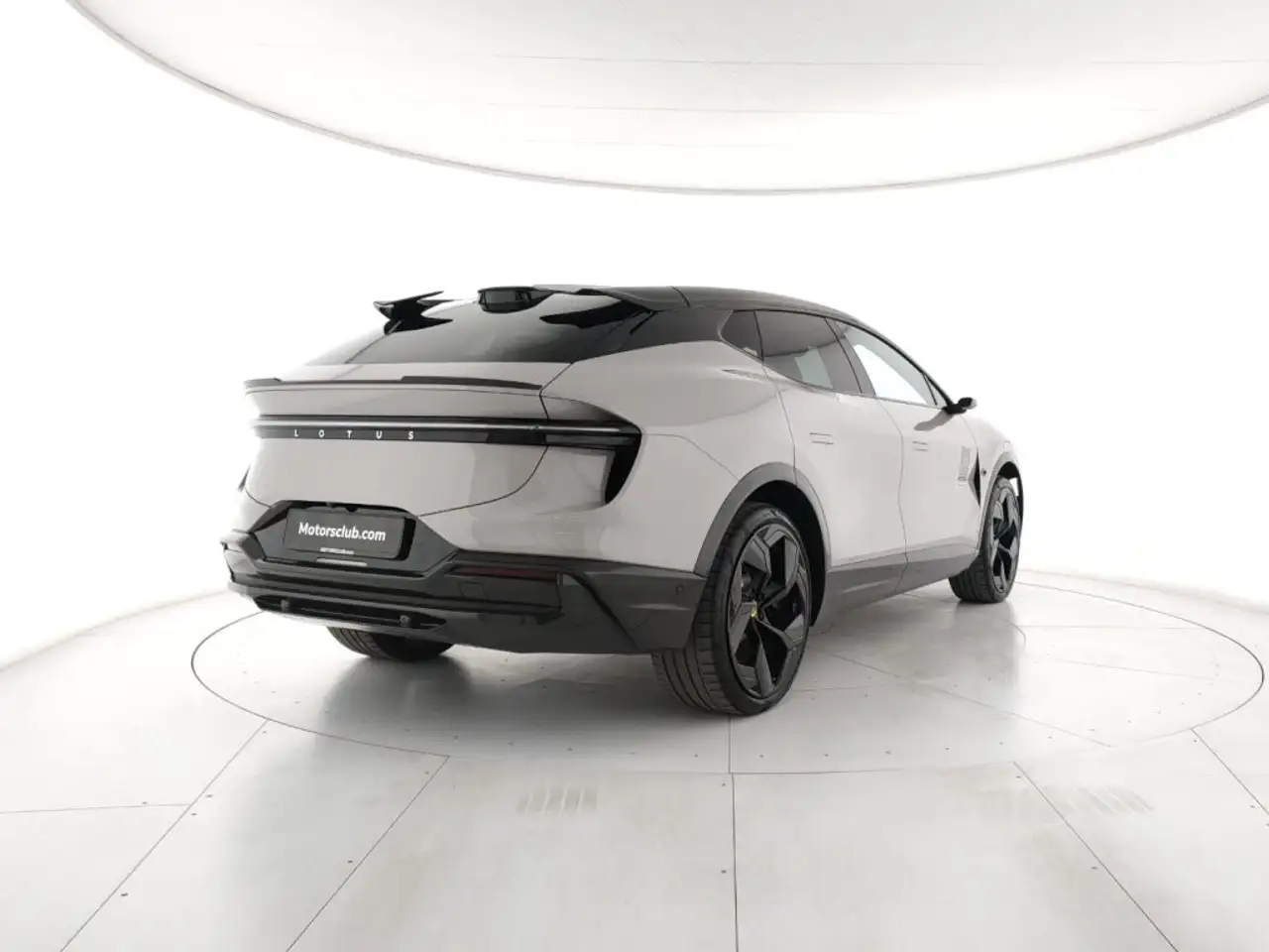 Lotus Eletre 2025