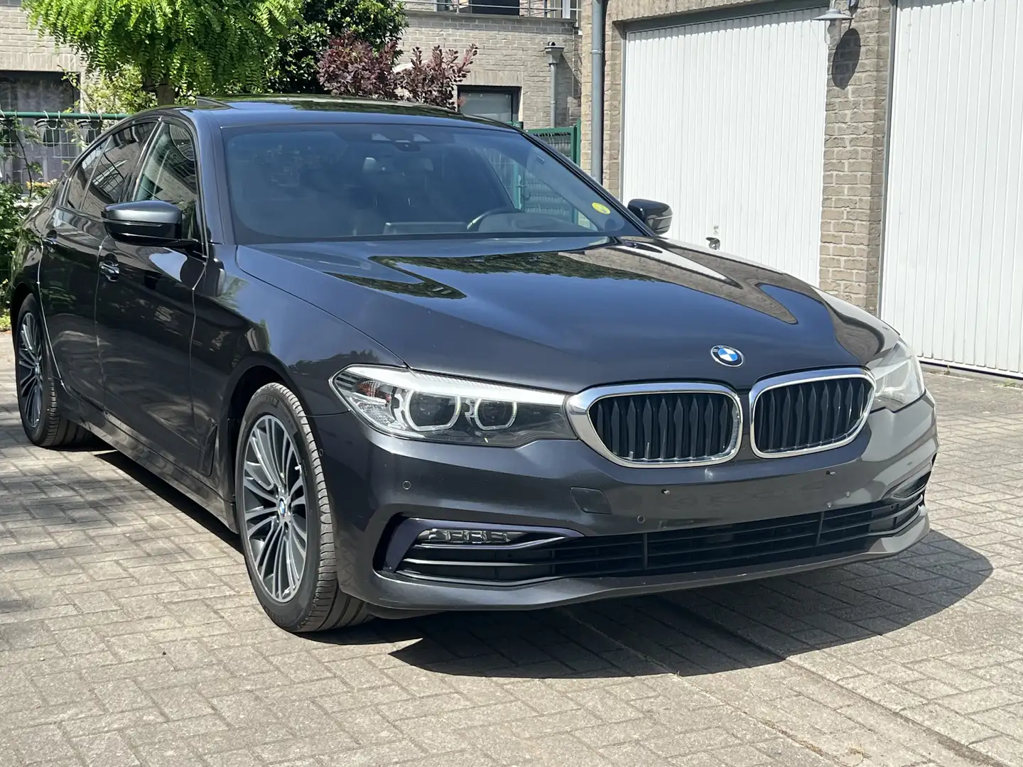 BMW 520 520d Aut. Sport Line/opendak/xenon - 2