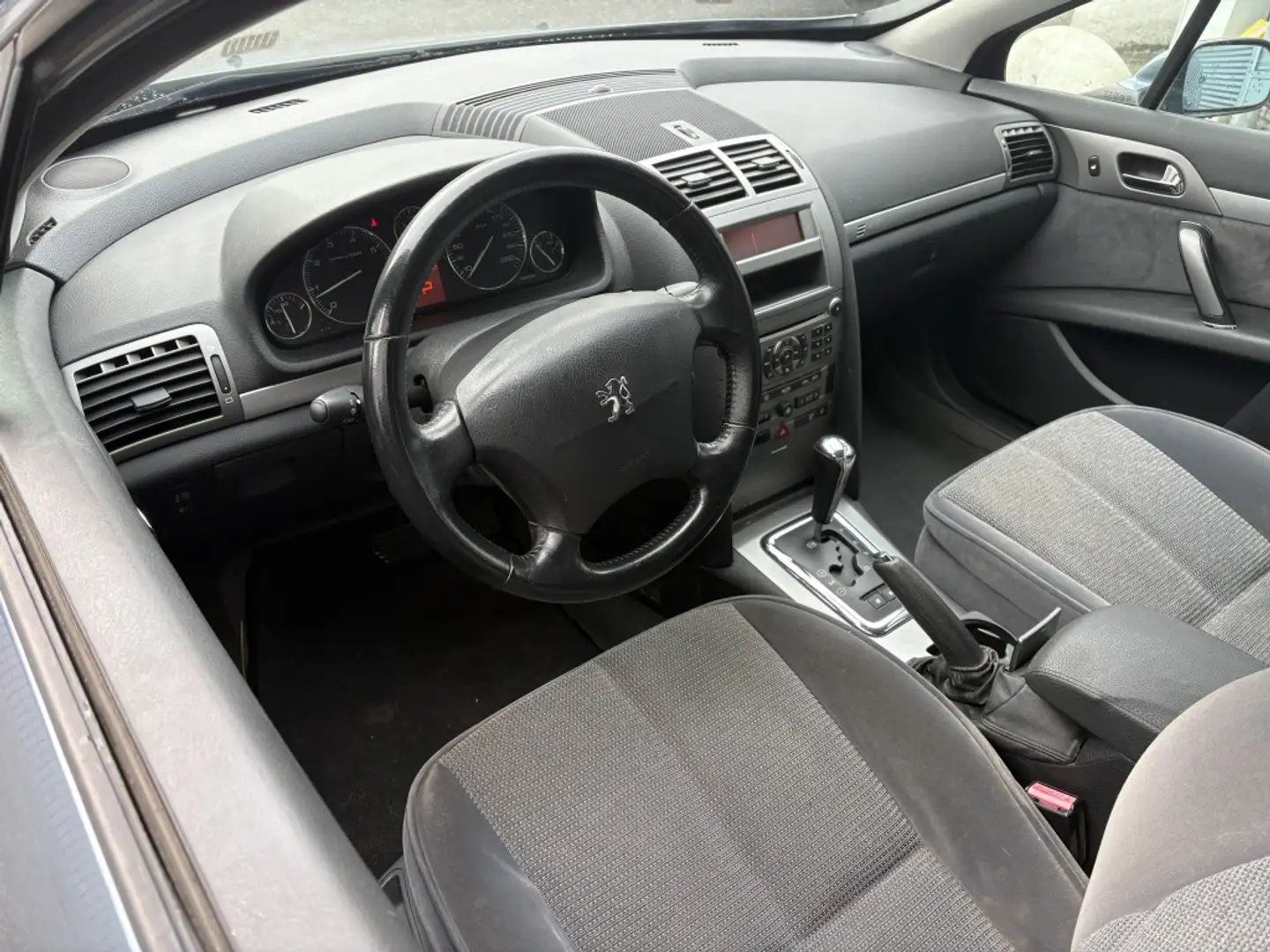 Peugeot 407 2.0-16V XR Pack Trekhaak Airco Cruise Inruilknalle Grau - 2