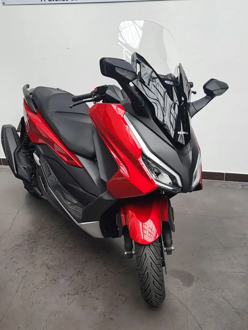 Honda Forza 350 Rouge - 2