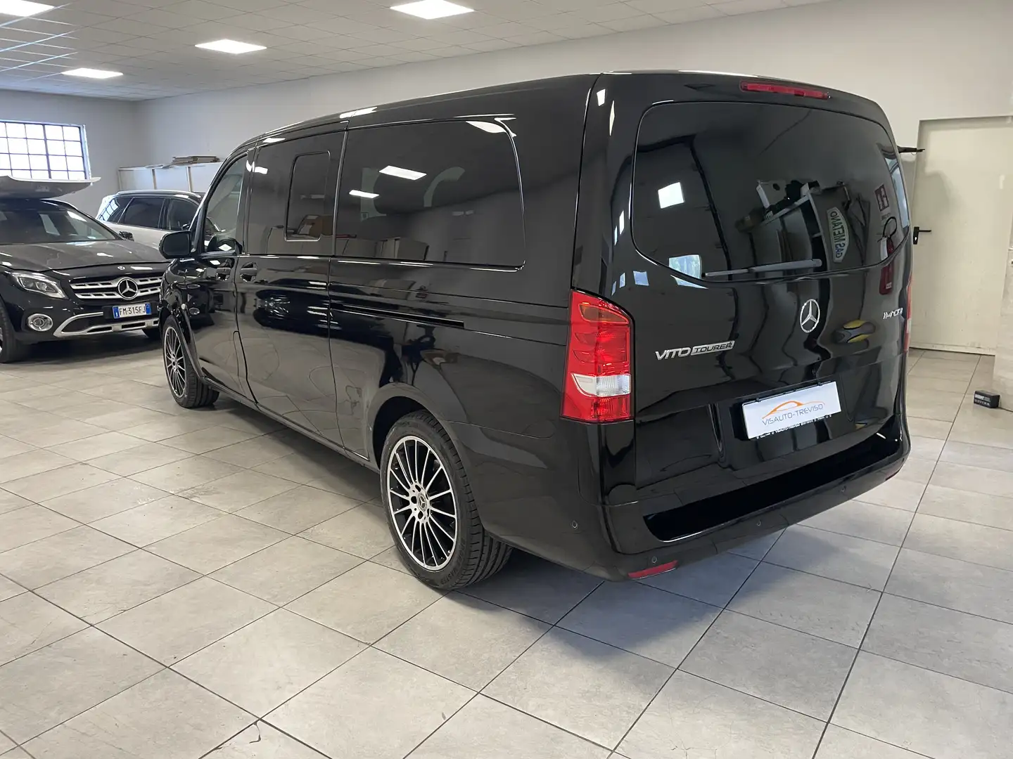 Mercedes-Benz Vito TOURER 9 POSTI Czarny - 2
