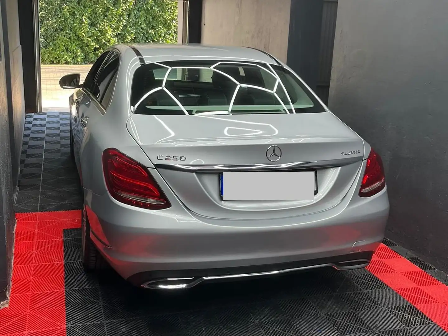 Mercedes-Benz C 250 C 250 (BlueTEC) d 4Matic 7G-TRONIC Argintiu - 2
