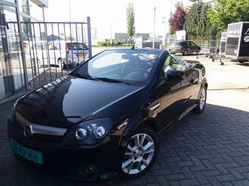 Tigra 1.4-16V Cosmo
