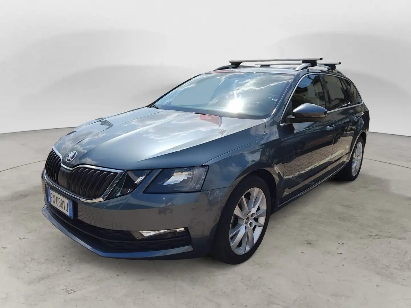 Skoda Octavia Octavia 1.5 DSG Wagon Executive G-Tec Grijs - 1