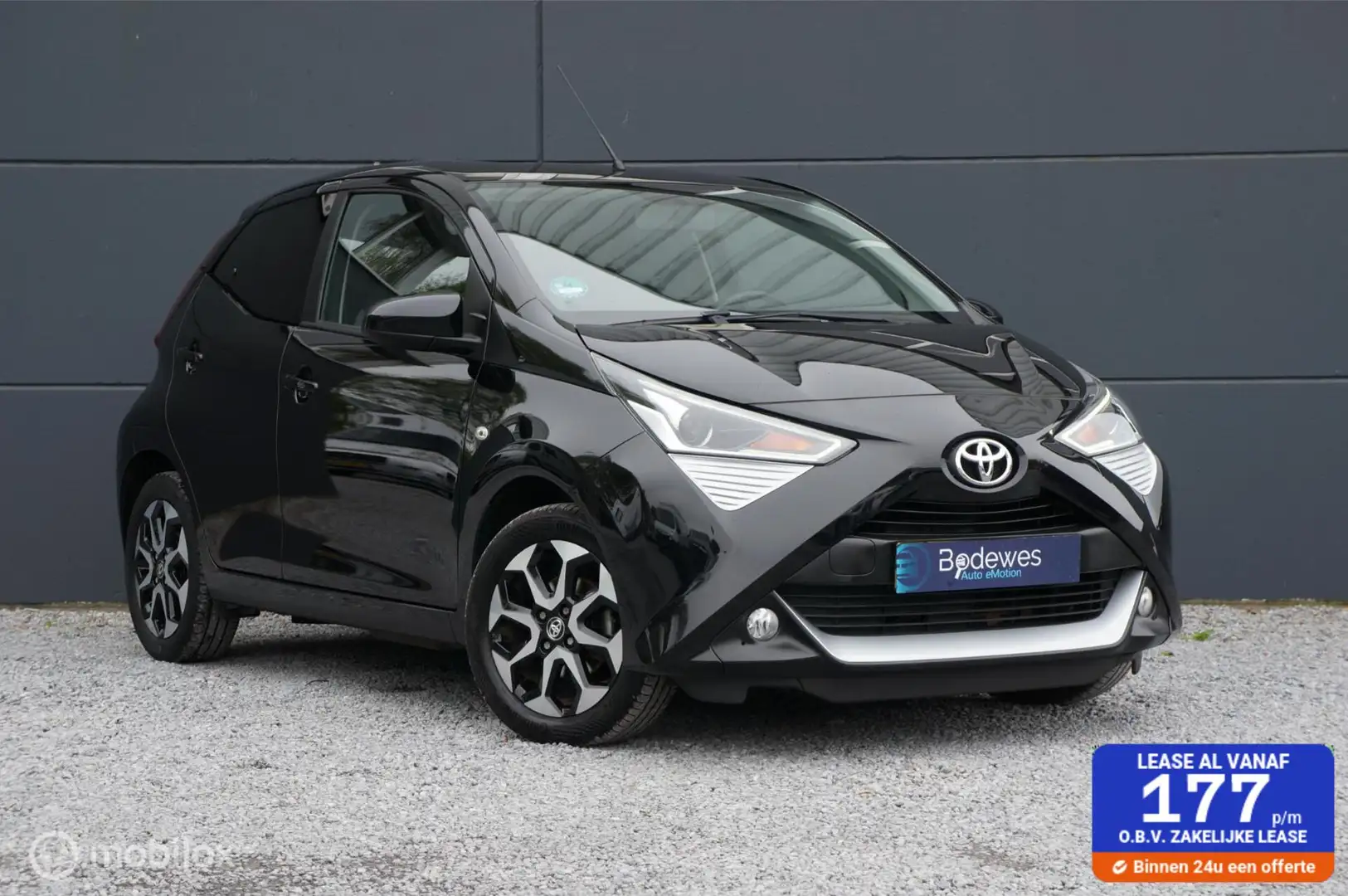 Toyota Aygo 1.0 VVT-i X-cite Clima Cruise Android/Apple VOL! Noir - 1
