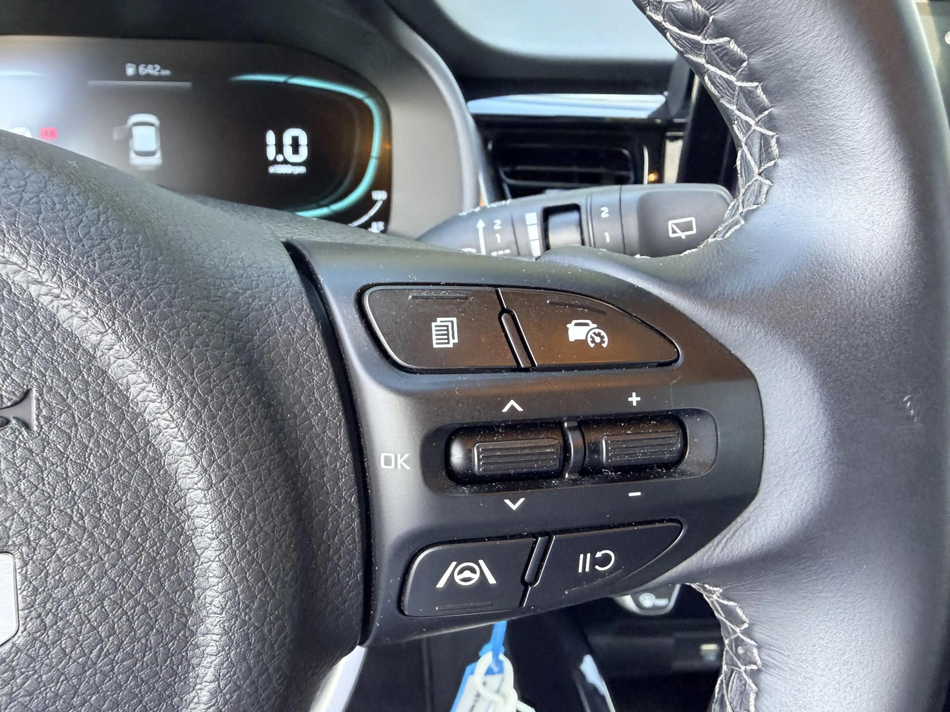 Kia Stonic 1.0 T-GDi MHEV DynamicLine | Climate Control | Nav — photo 14