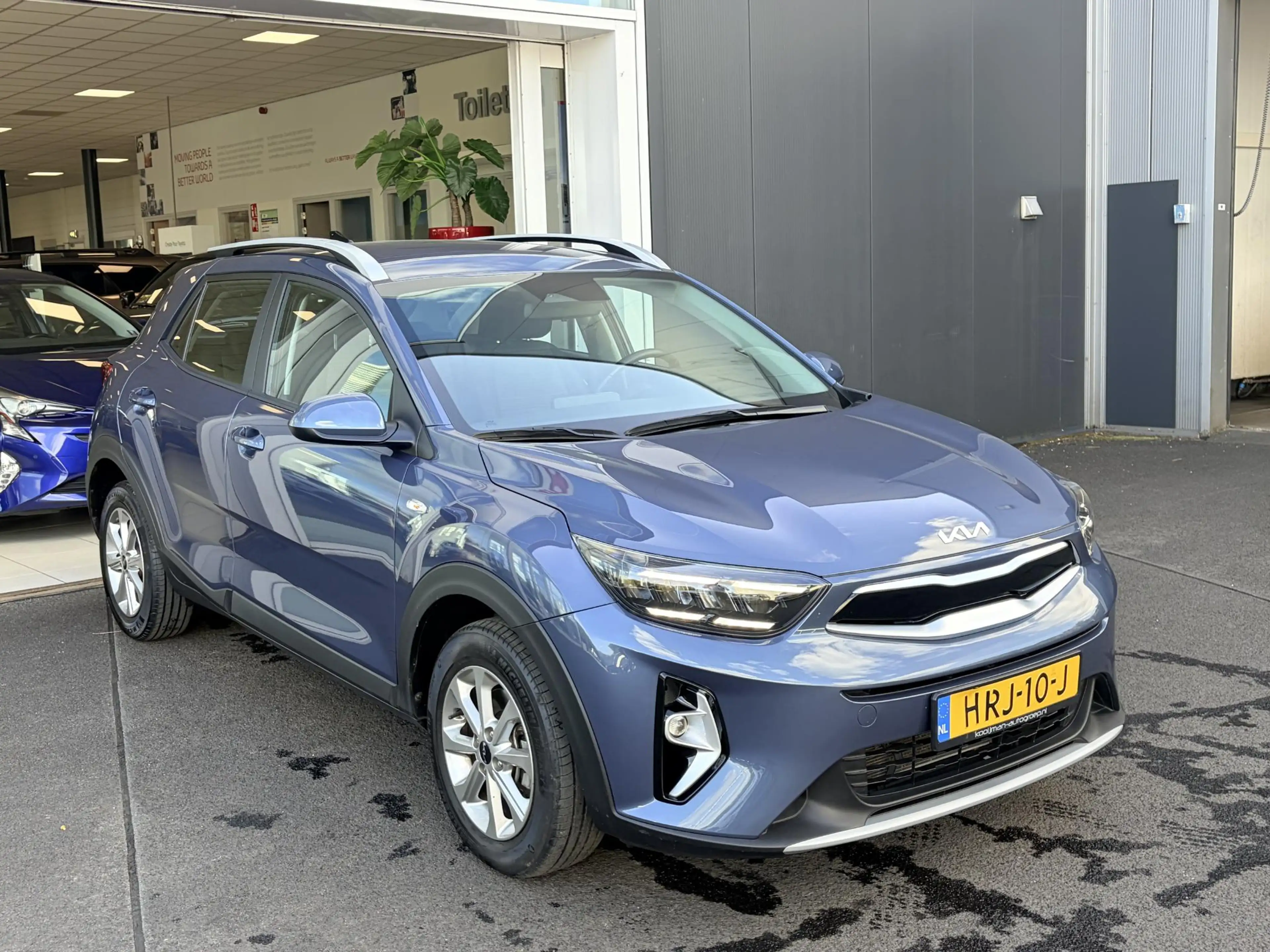 Kia Stonic 1.0 T-GDi MHEV DynamicLine | Climate Control | Nav — photo 2