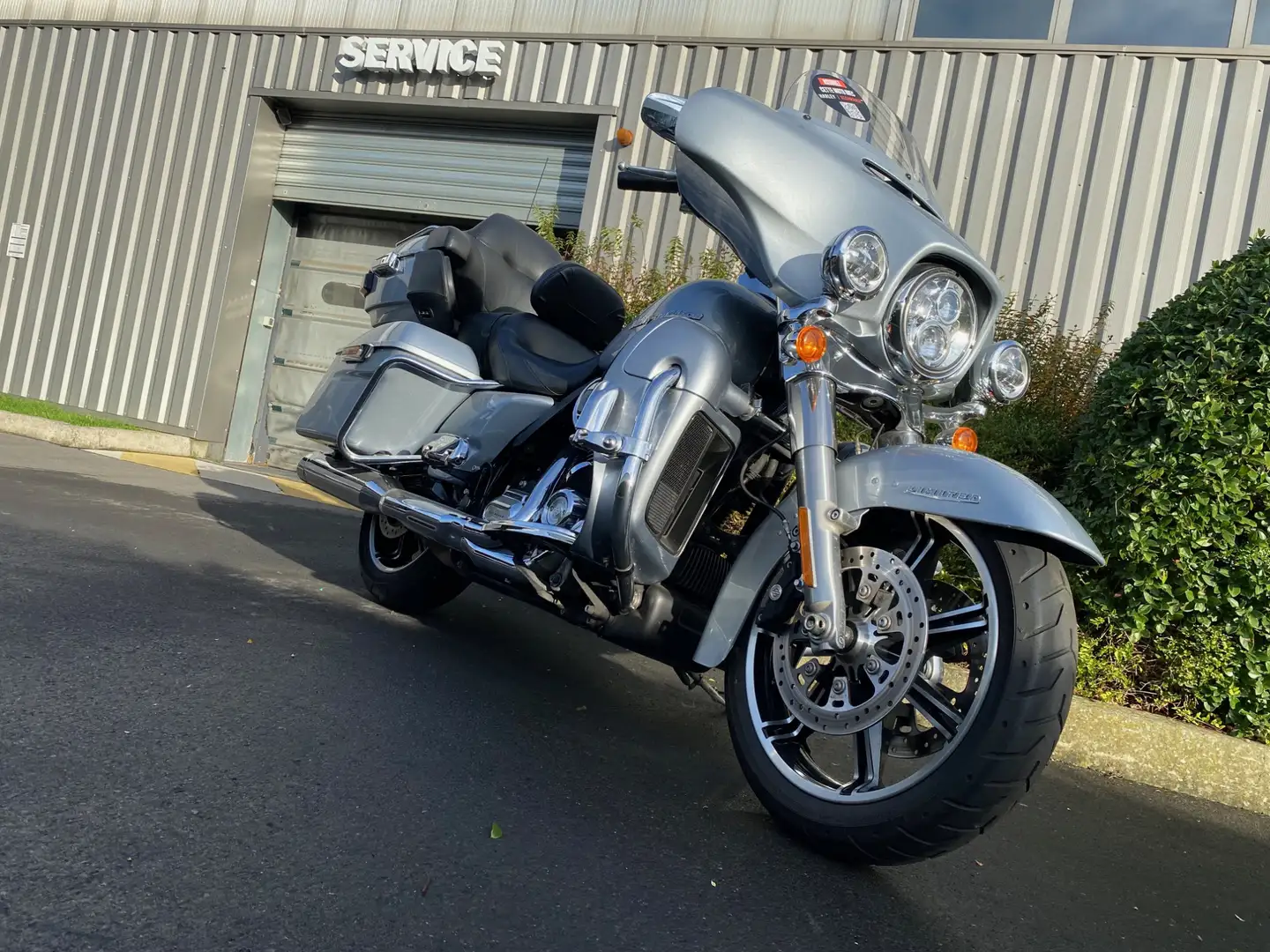 Harley-Davidson Electra Glide Gri - 2