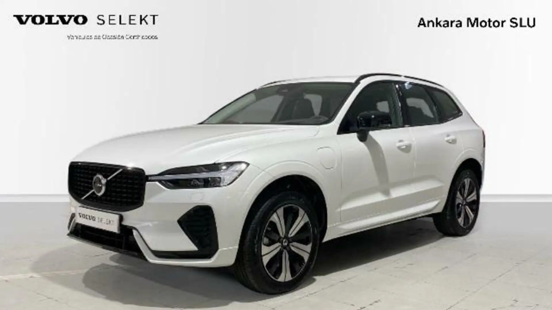 Volvo XC60 Recharge Dark Ultimate T6 Plug-in Hybrid EAWD Auto Blanc - 1