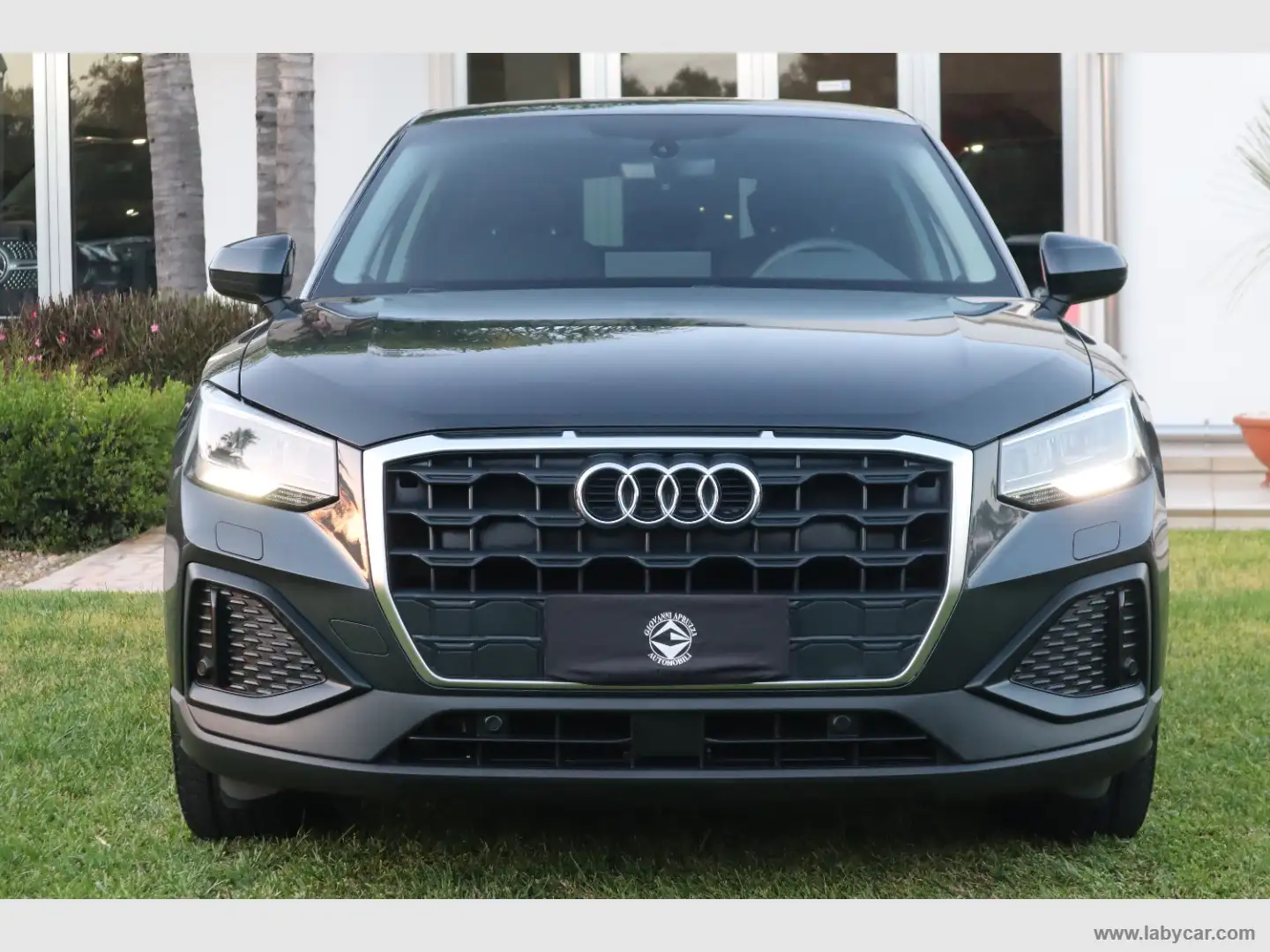 Audi Q2 30 TDI S tronic Admired Grigio - 2