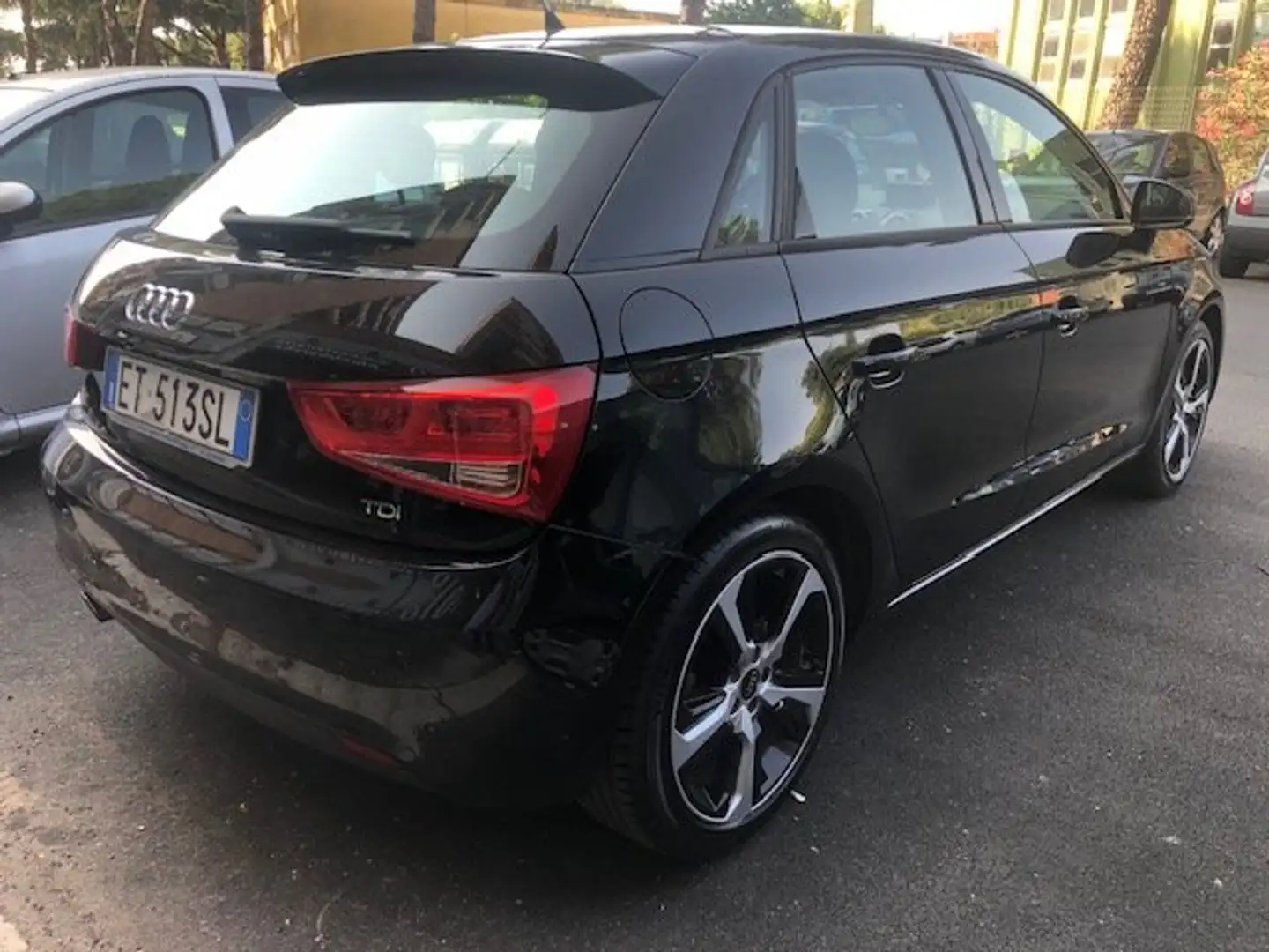 Audi A1 A1 Sportback 1.6 tdi AUTOMATICA NEOPAT CERCHI 17 Schwarz - 2