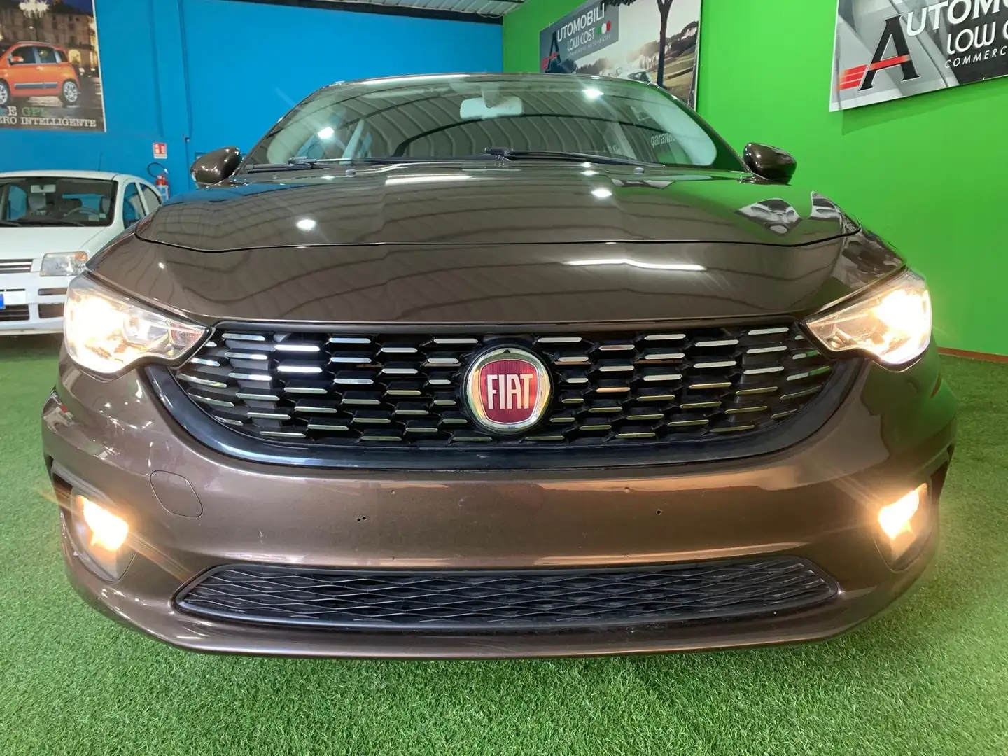 Fiat Tipo 5p 1.4 Lounge 95cv Brun - 2