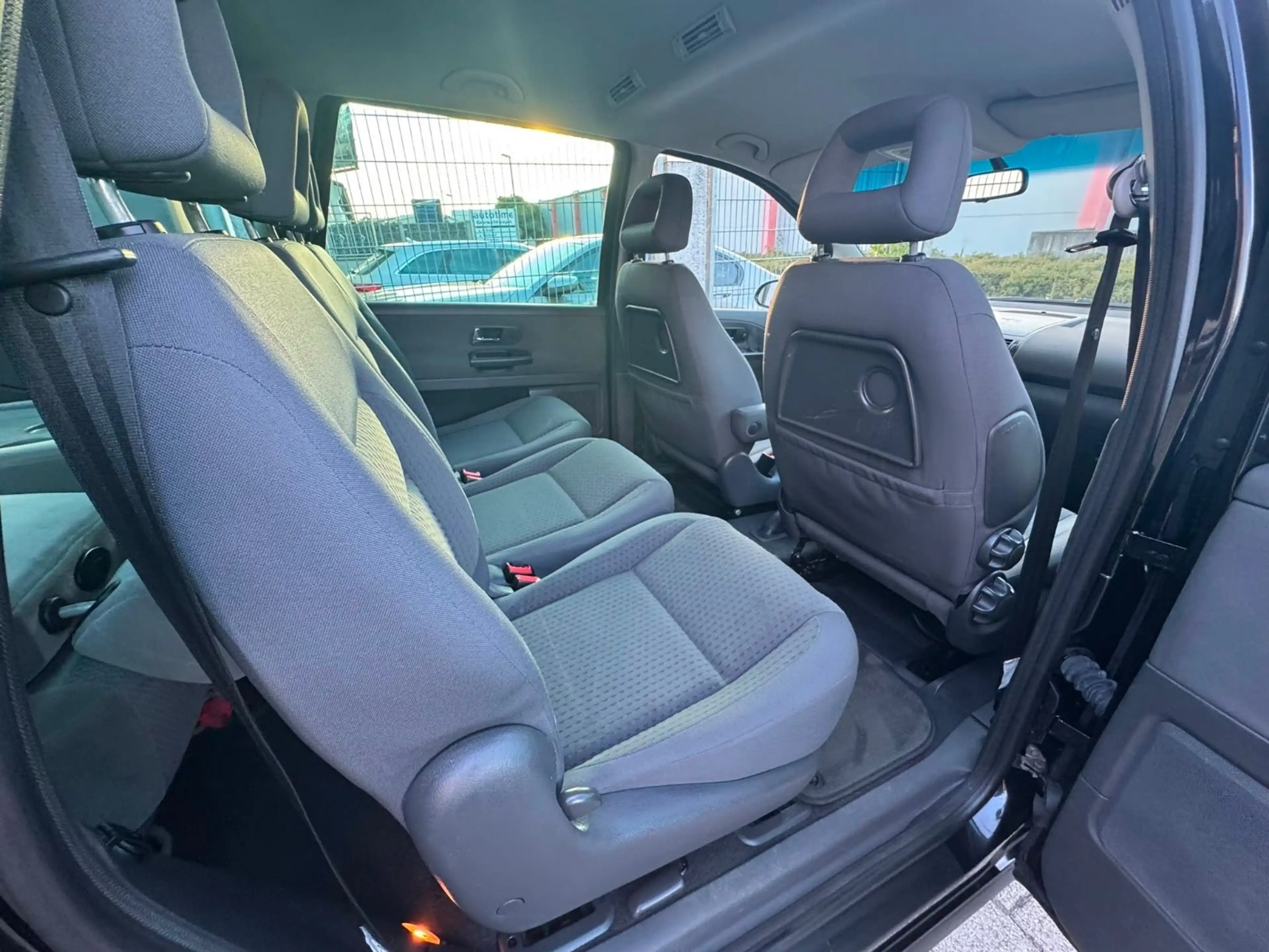 Volkswagen Sharan Comfortl. 1.8T Aut|XENON|STANDH|AHK|30TKM — photo 13