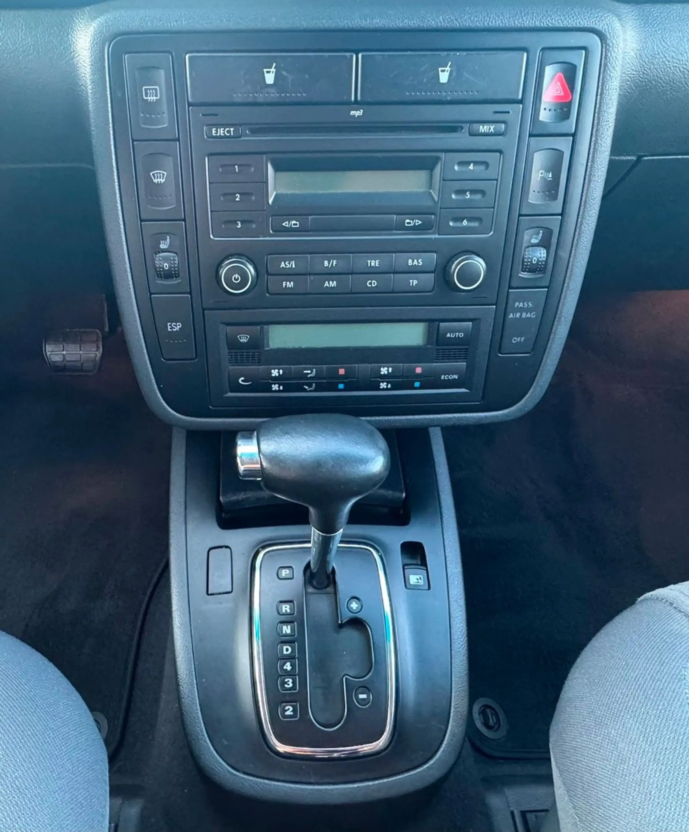 Volkswagen Sharan Comfortl. 1.8T Aut|XENON|STANDH|AHK|30TKM — photo 16