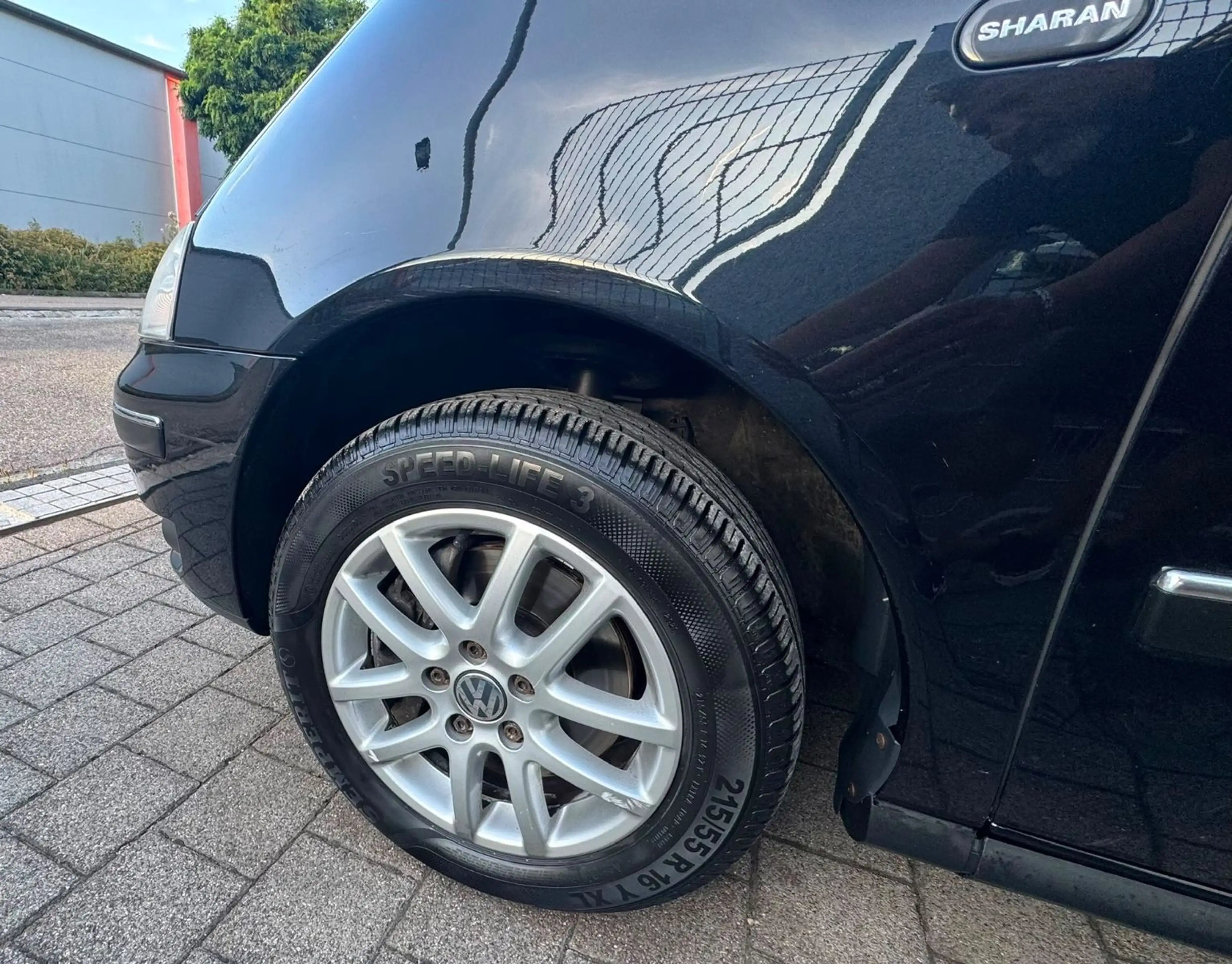 Volkswagen Sharan Comfortl. 1.8T Aut|XENON|STANDH|AHK|30TKM — photo 7