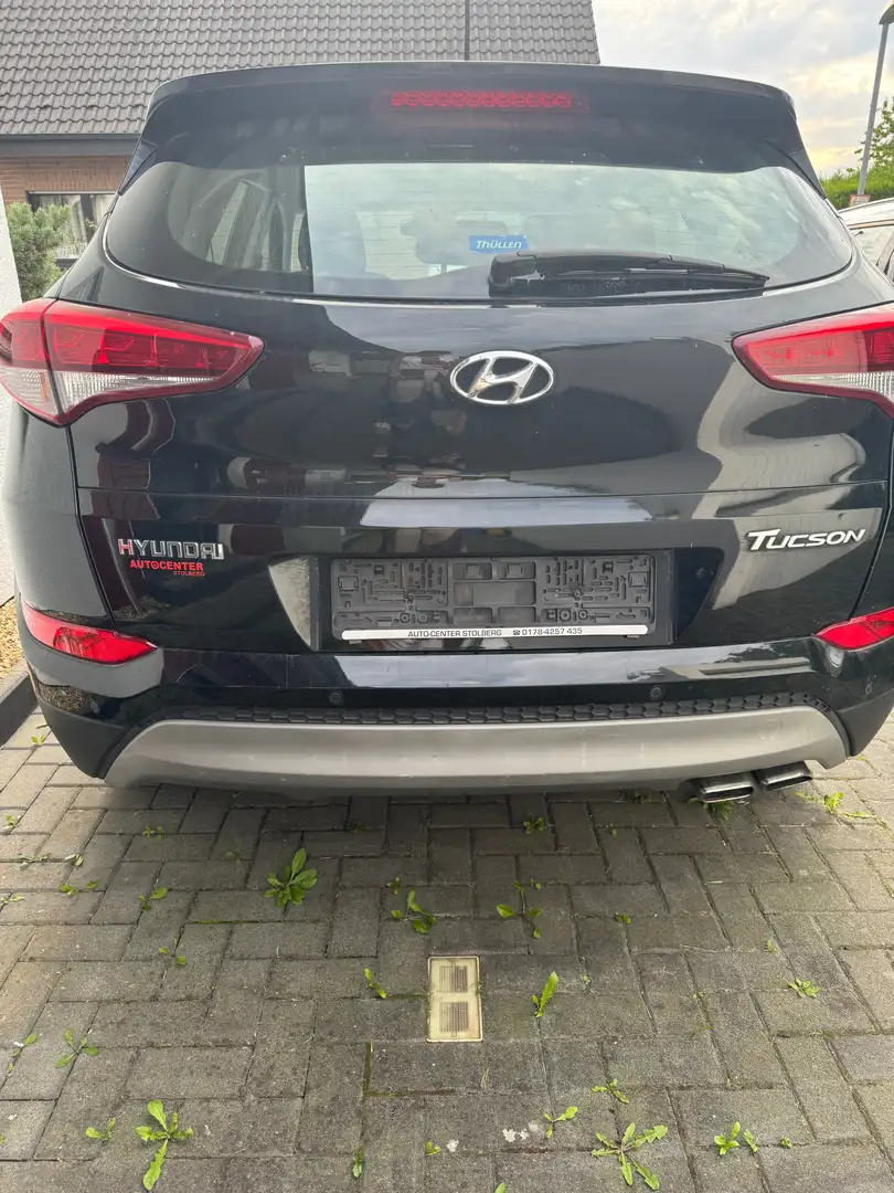 Hyundai TUCSON Schwarz - 2