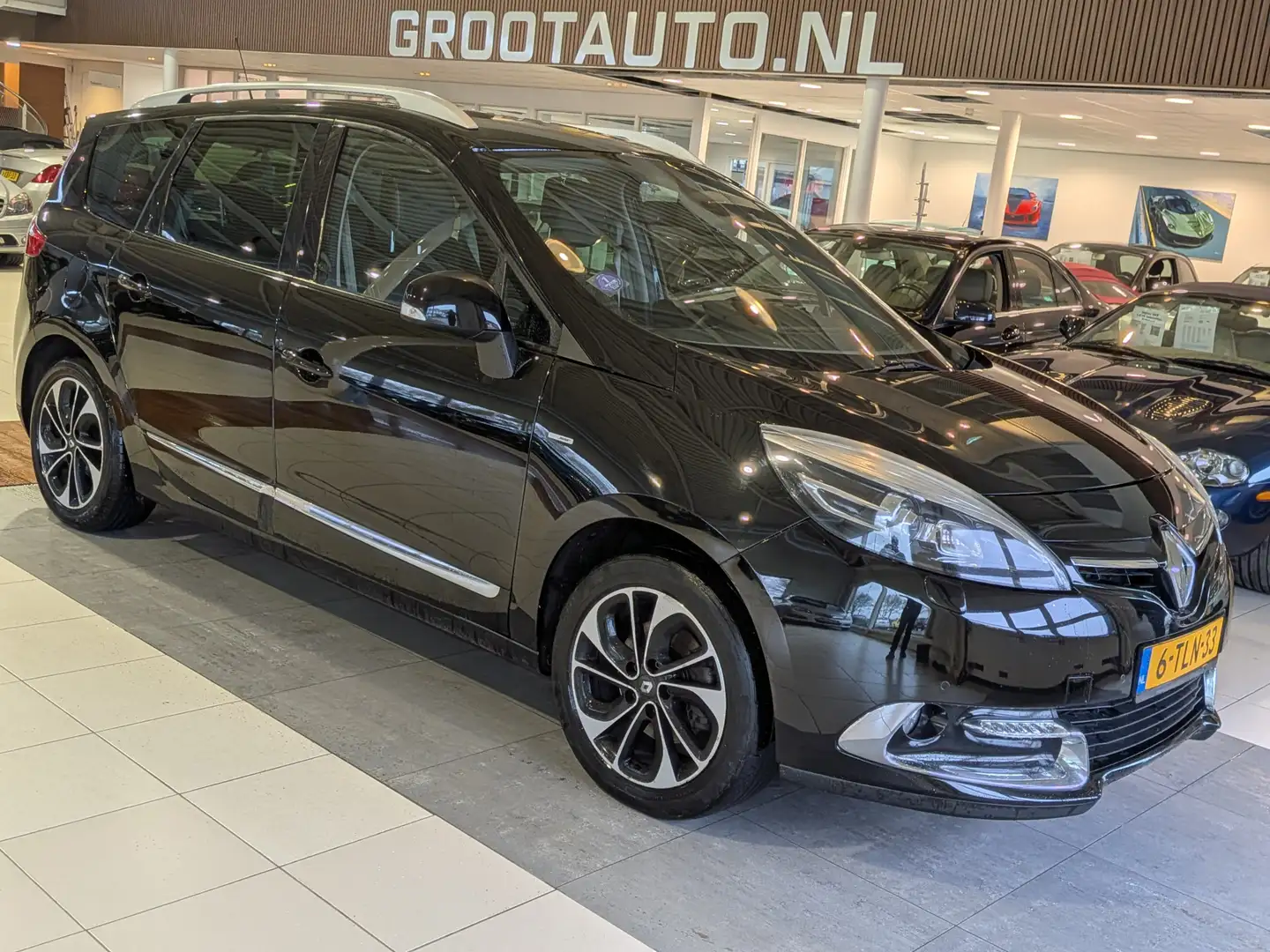 Renault Grand Scenic 1.2 TCe Bose 7 persoons Airco, Cruise Control, Tre Zwart - 1