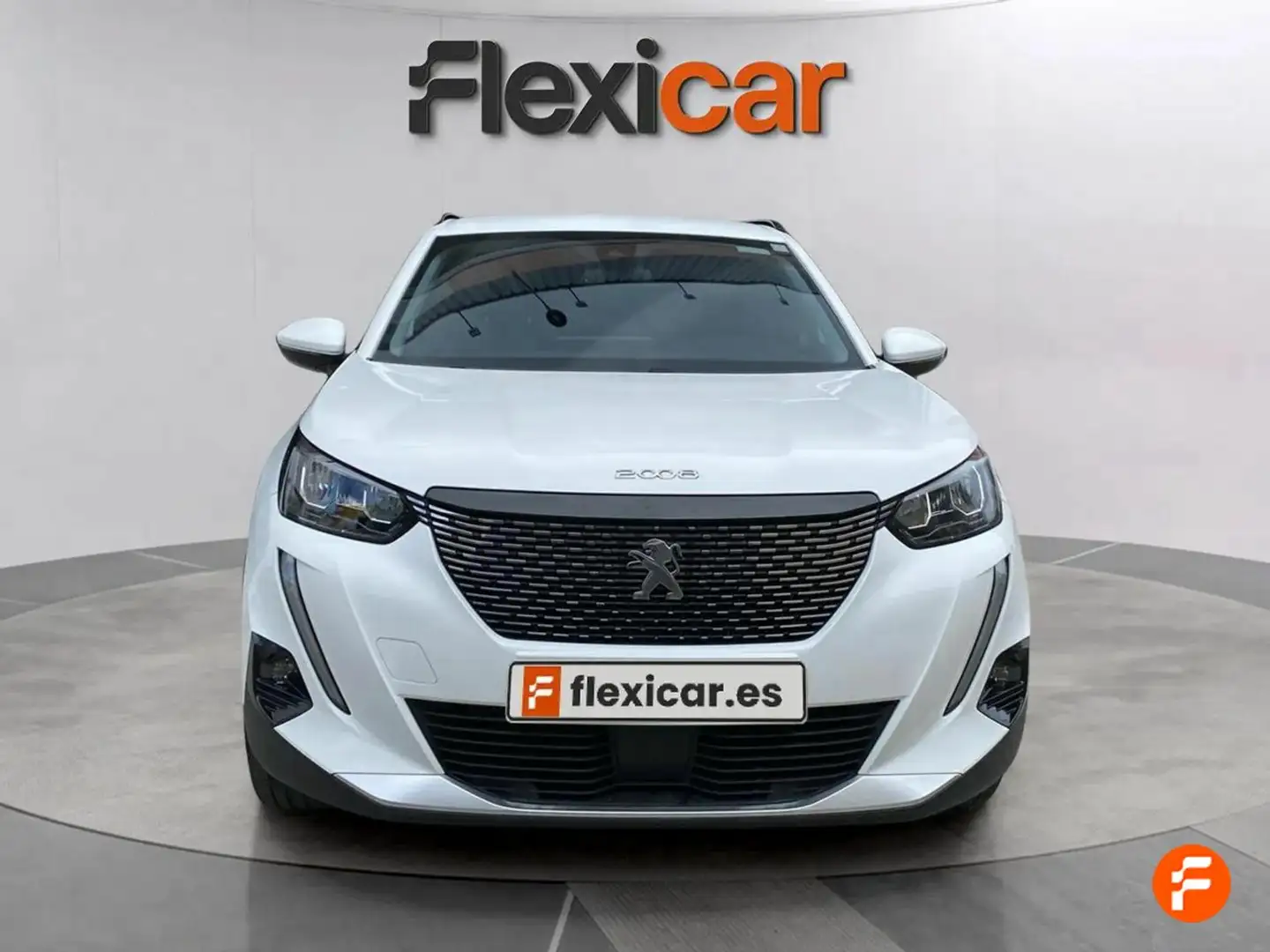 Peugeot 2008 1.2 PureTech S&S Allure Pack 100 Wit - 2