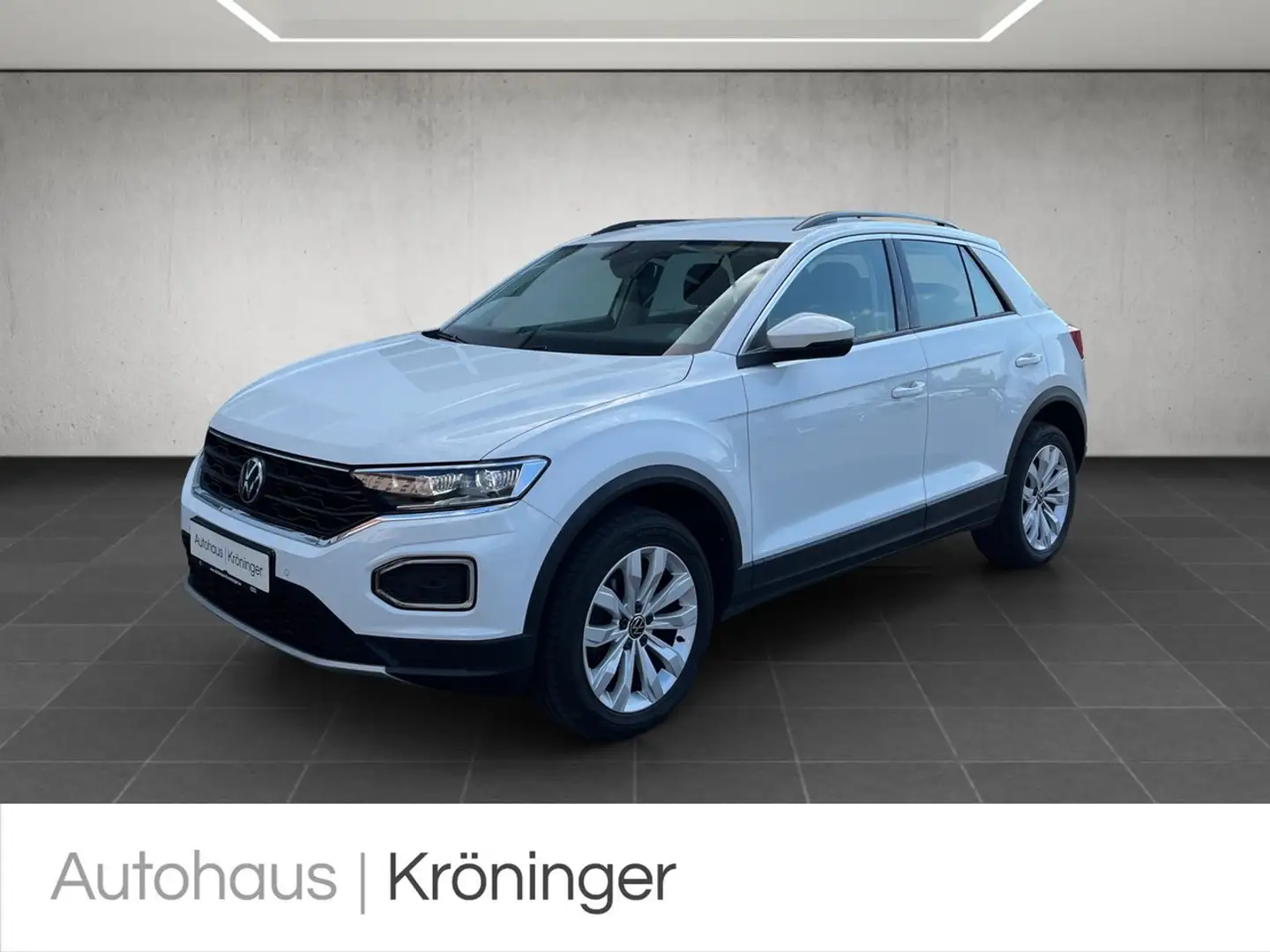 Volkswagen T-Roc 1.5 TSI DSG Style ACC LED Klima SHZ Wit - 1