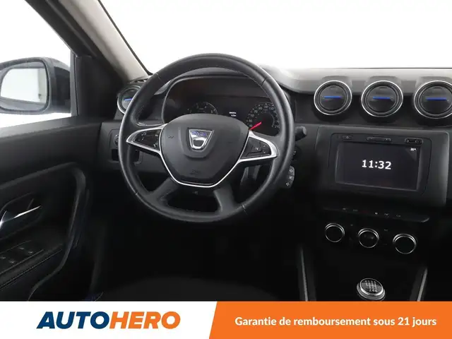 Dacia Duster view 13