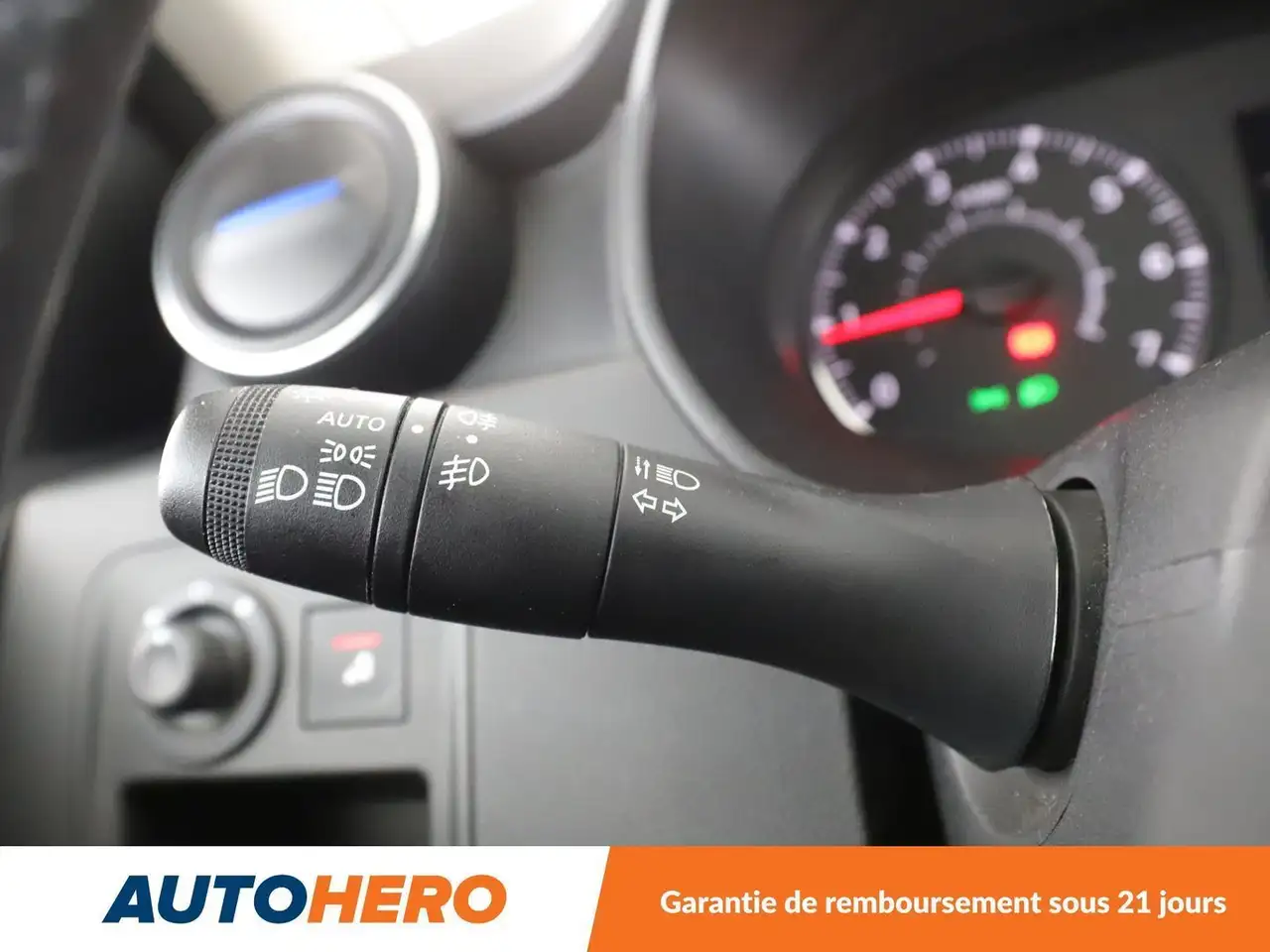 Dacia Duster — photo 26