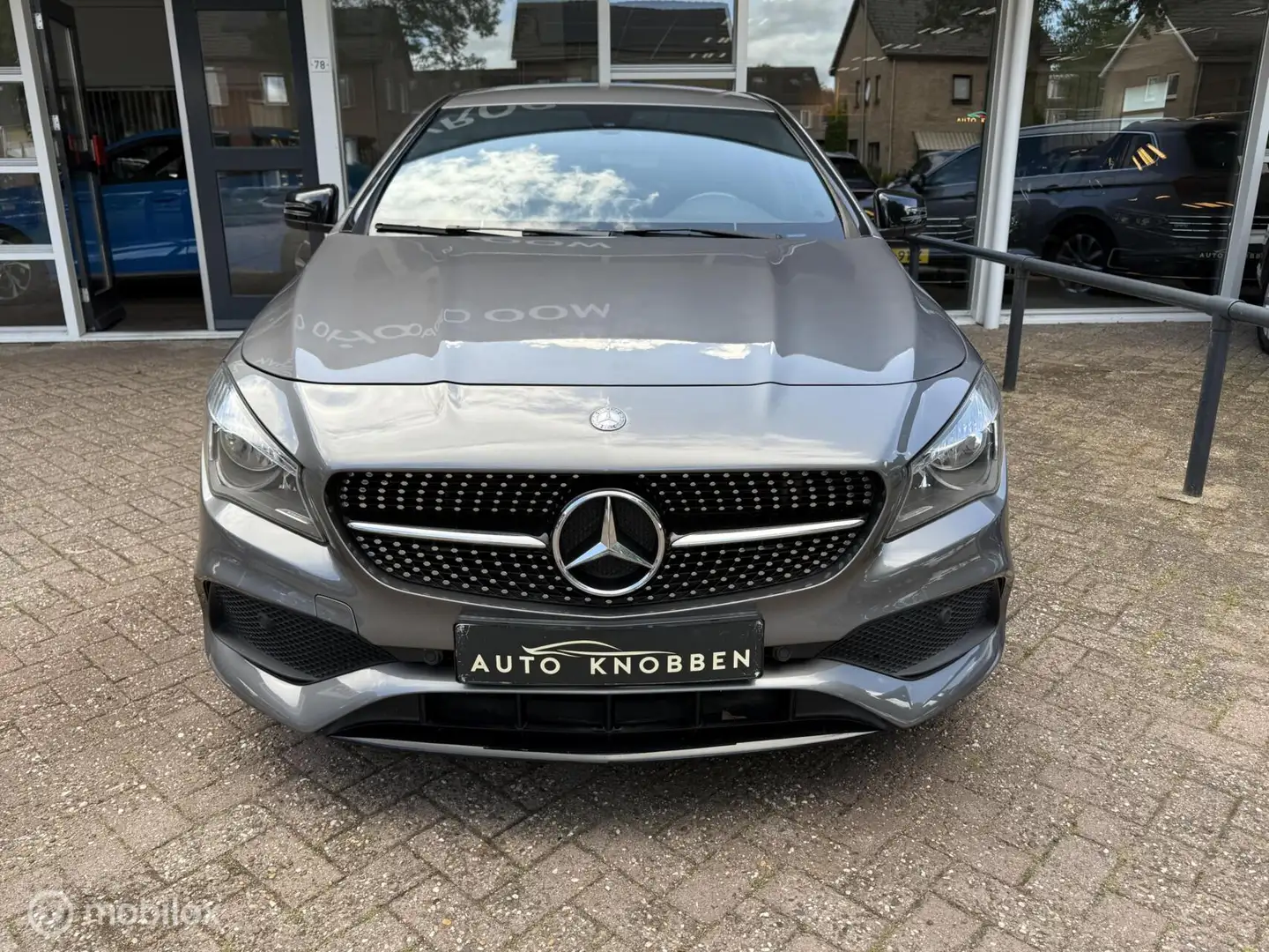 Mercedes-Benz CLA 200 AMG, Climat, Camera, Leer, Lm.. Grijs - 2