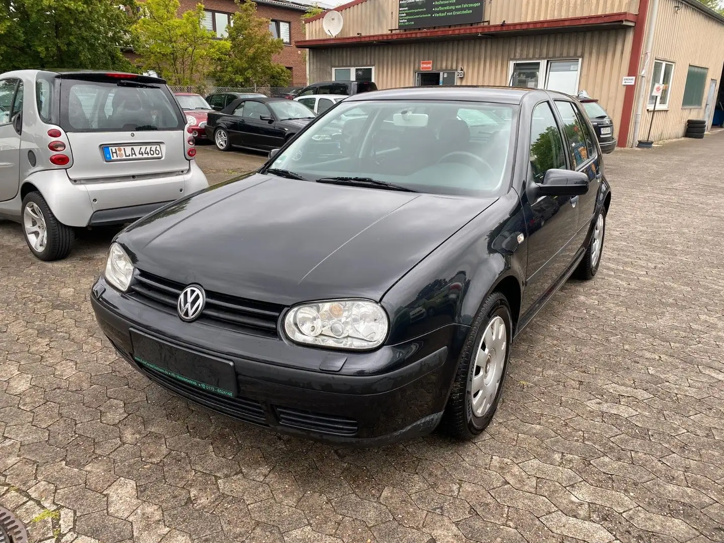 Volkswagen Golf 1.4 Comfortline Noir - 1