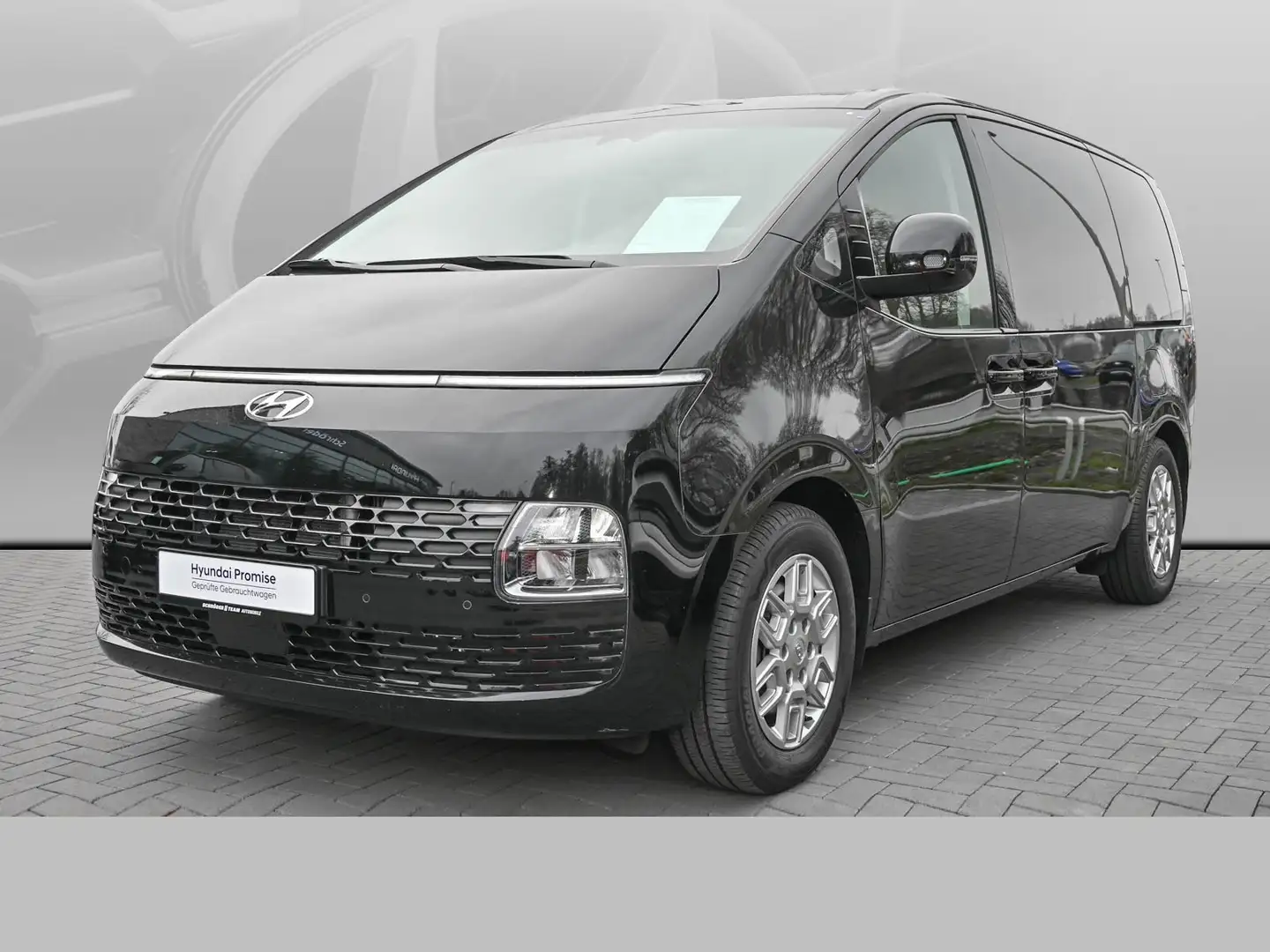 Hyundai STARIA 2.2 CRDi DCT Trend 1.000,- INZPRÄMIE Schwarz - 1