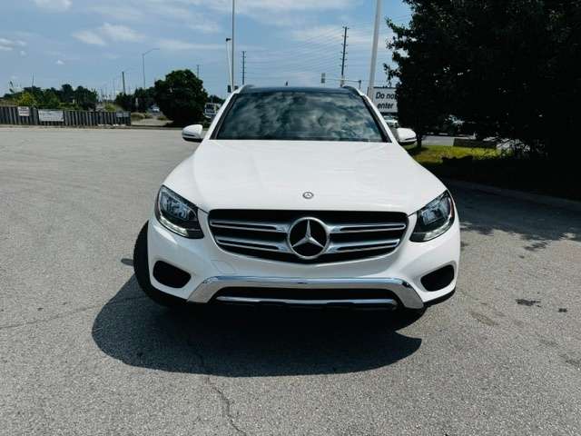 2017 Mercedes-Benz GLC 4MATIC 4dr GLC 300
