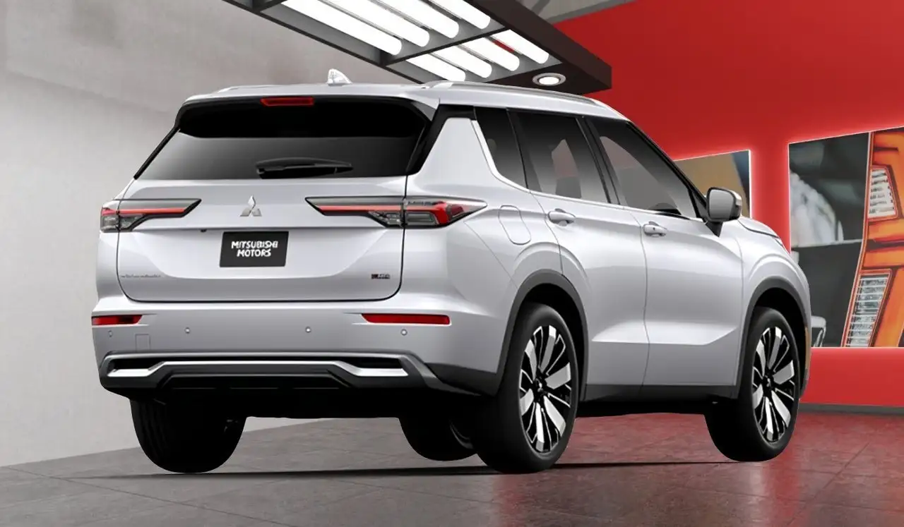 Mitsubishi Outlander снимка Mitsubishi Outlander