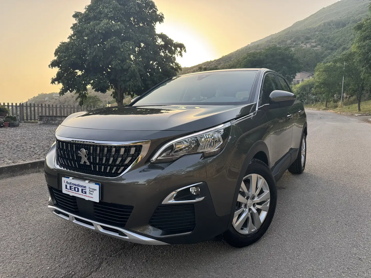 Peugeot 3008 1.5 BlueHDi 130cv EAT8 Business..Navi..Virtual..!! Grigio - 1