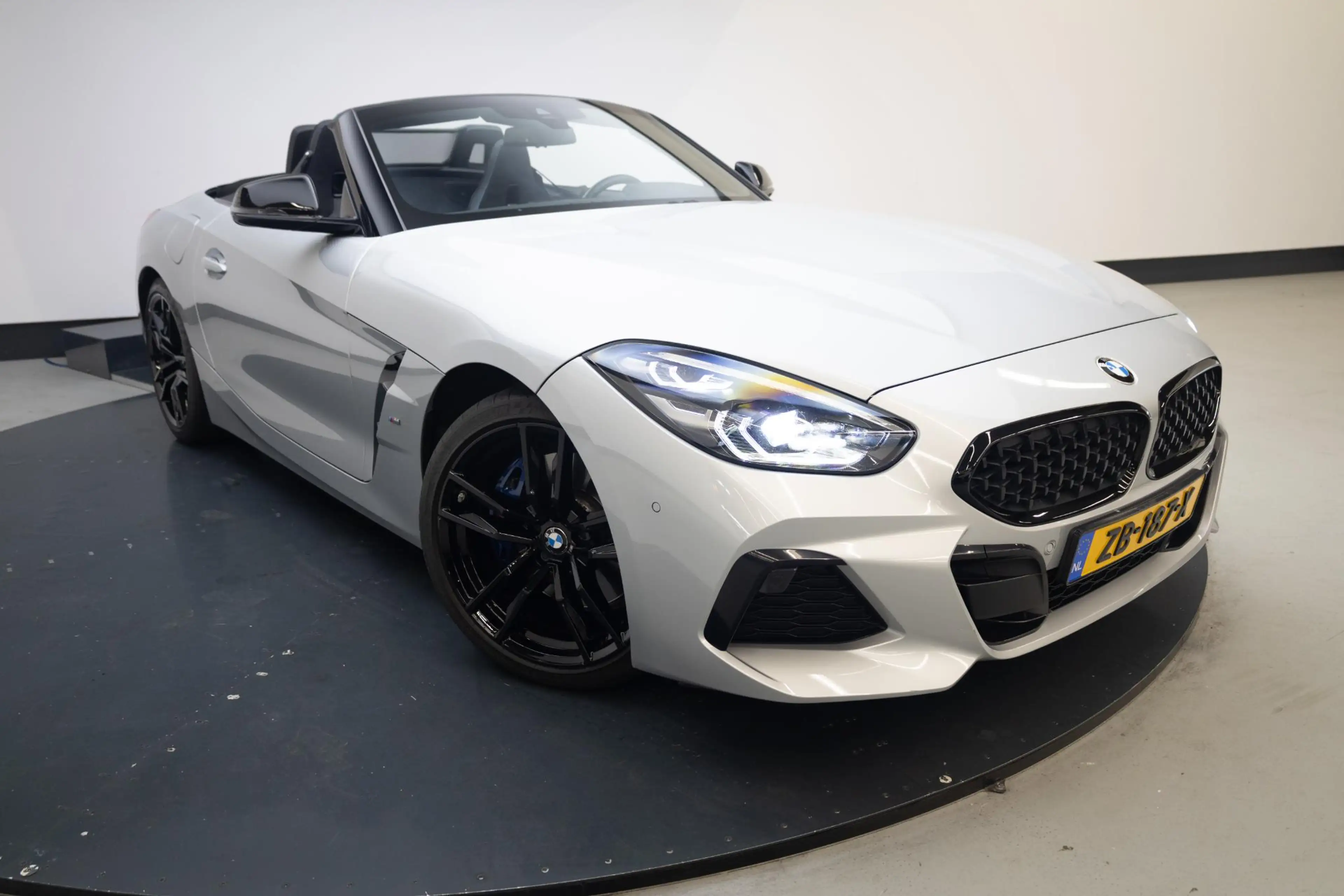 BMW Z4 Roadster sDrive30i High Executive Edition — photo 3