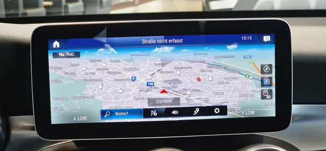 Mercedes-Benz GLC view 14