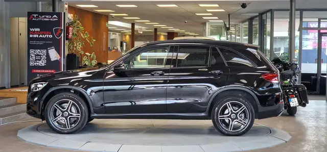 Mercedes-Benz GLC view 4
