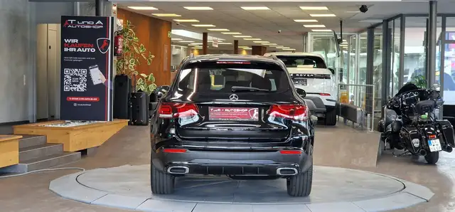 Mercedes-Benz GLC view 8