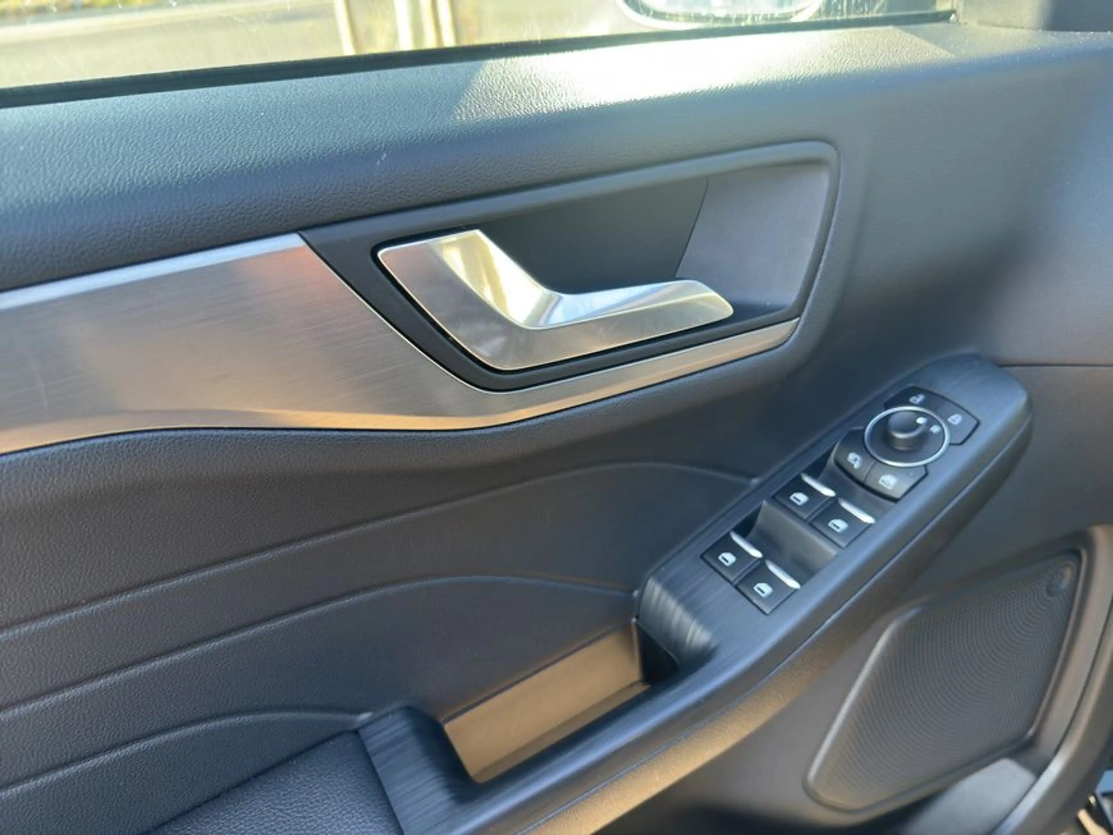 Ford Kuga KUGA 2.5 DURATEC PHEV TITANIUM UVP: 47.090,00 — photo 15