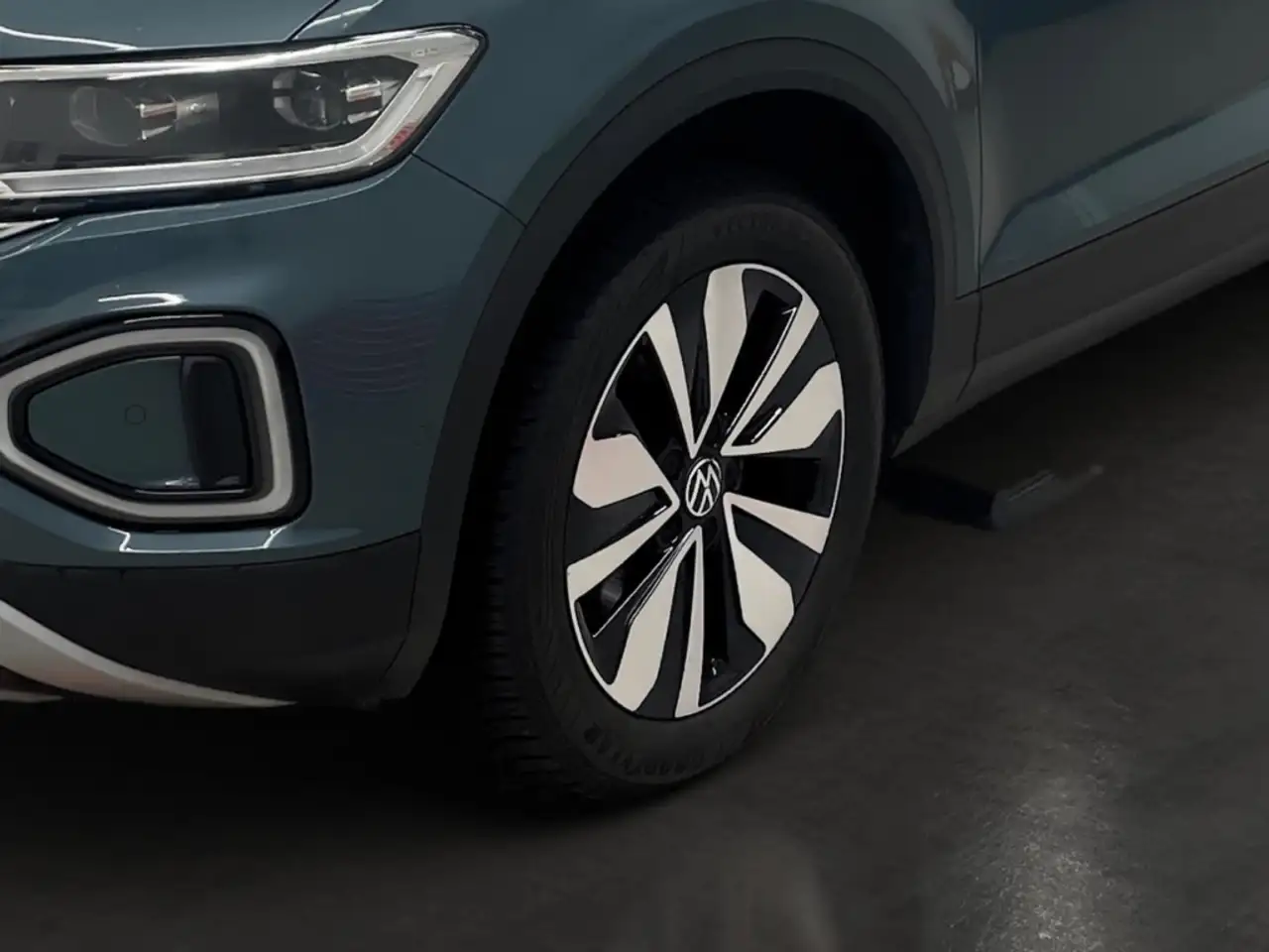 Volkswagen T-Roc Goal LED PLUS APP ACC NAVI SHZ R.CAM TRAVEL LANE 6