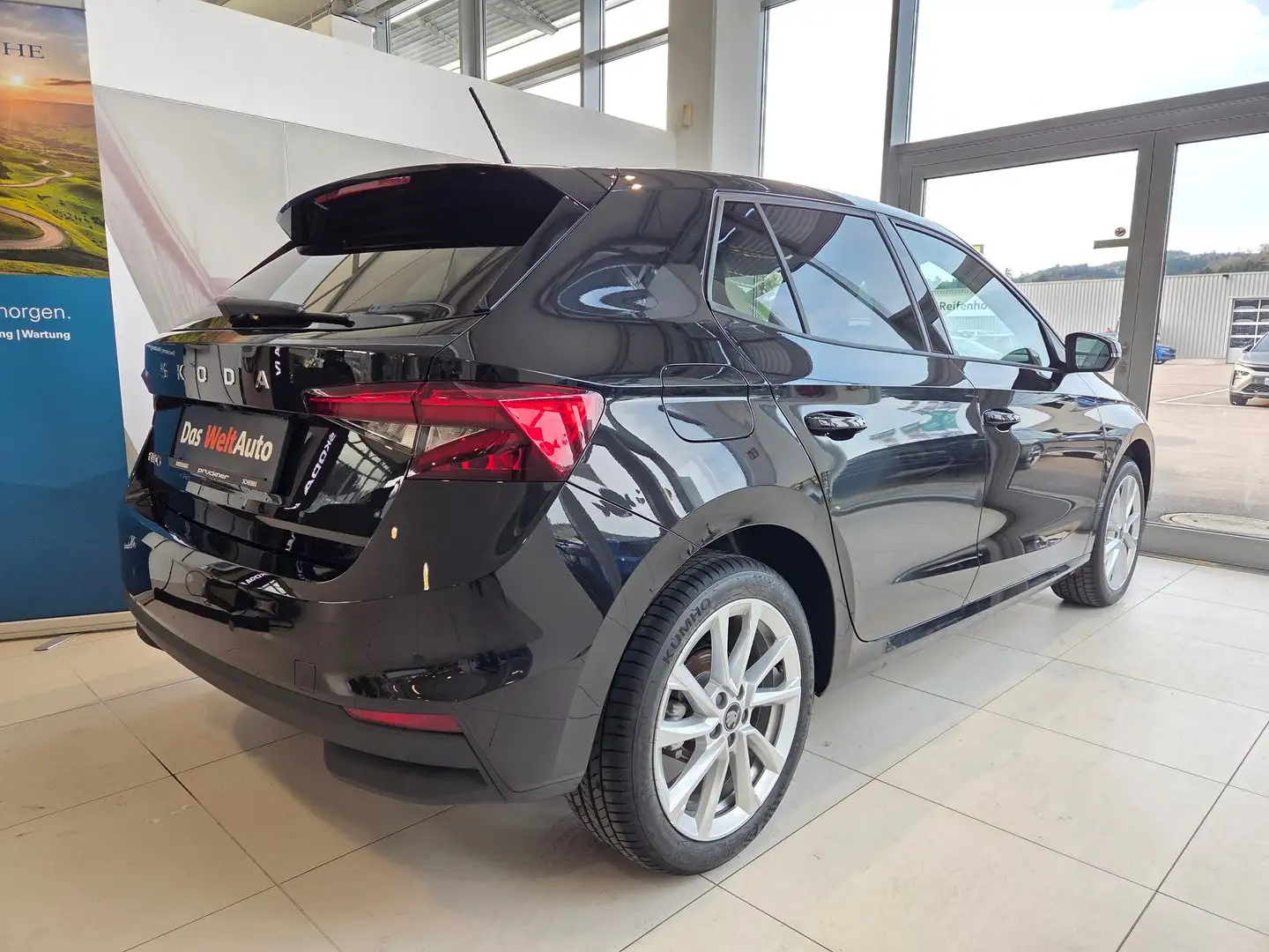 Skoda Fabia Selection TSI DSG Schwarz - 2